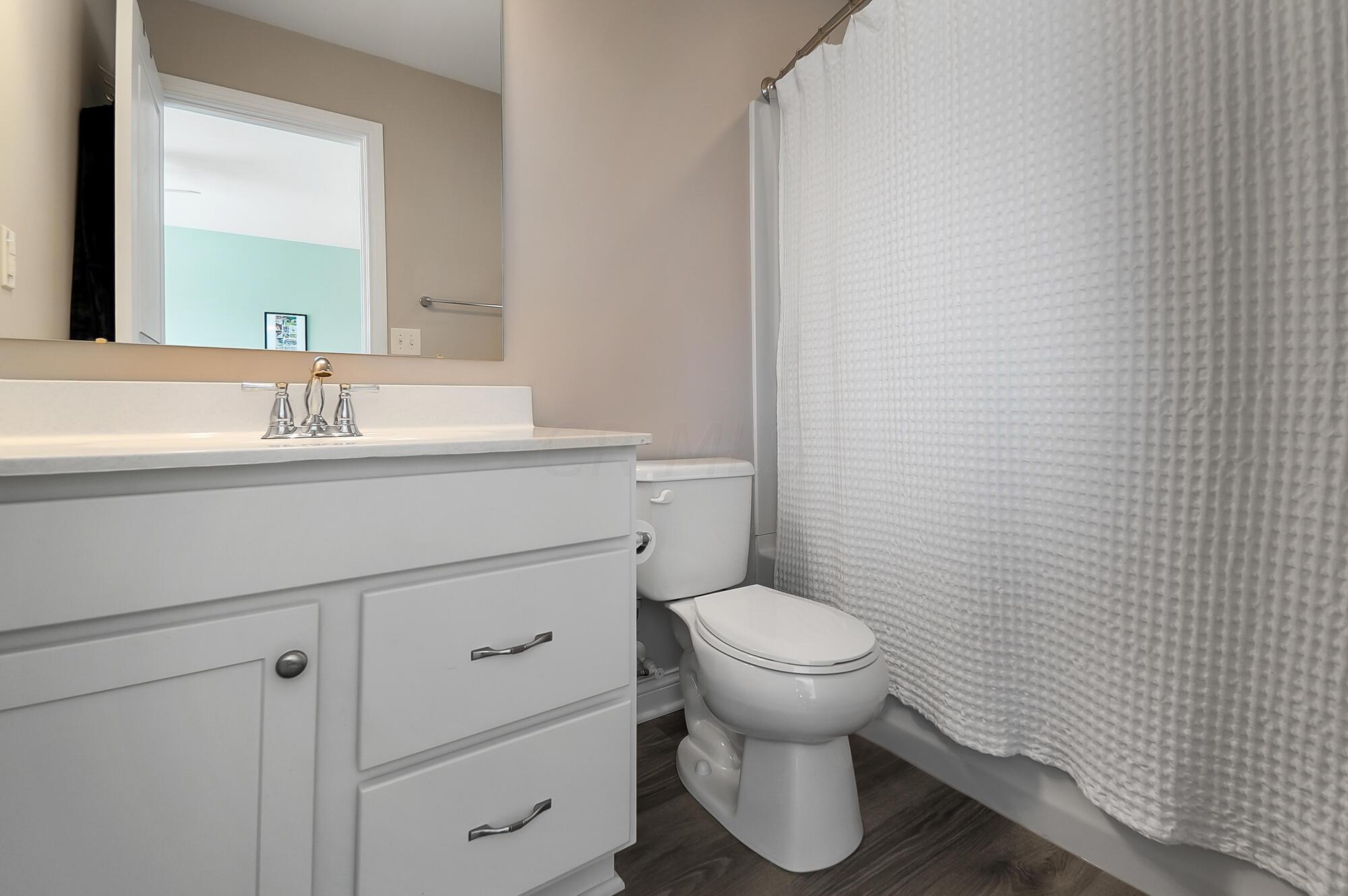 10763 Honeysuckle Way