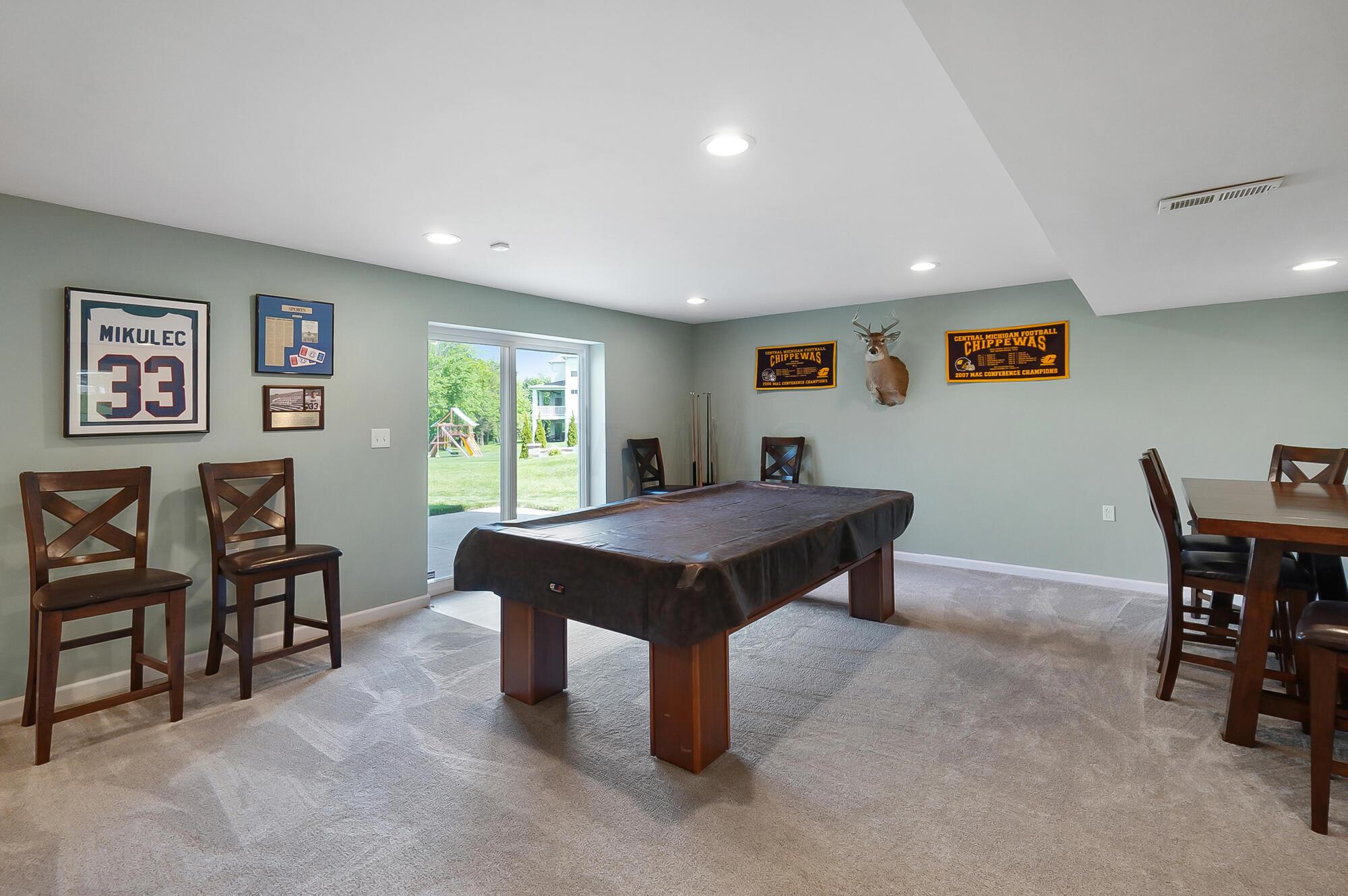 10763 Honeysuckle Way