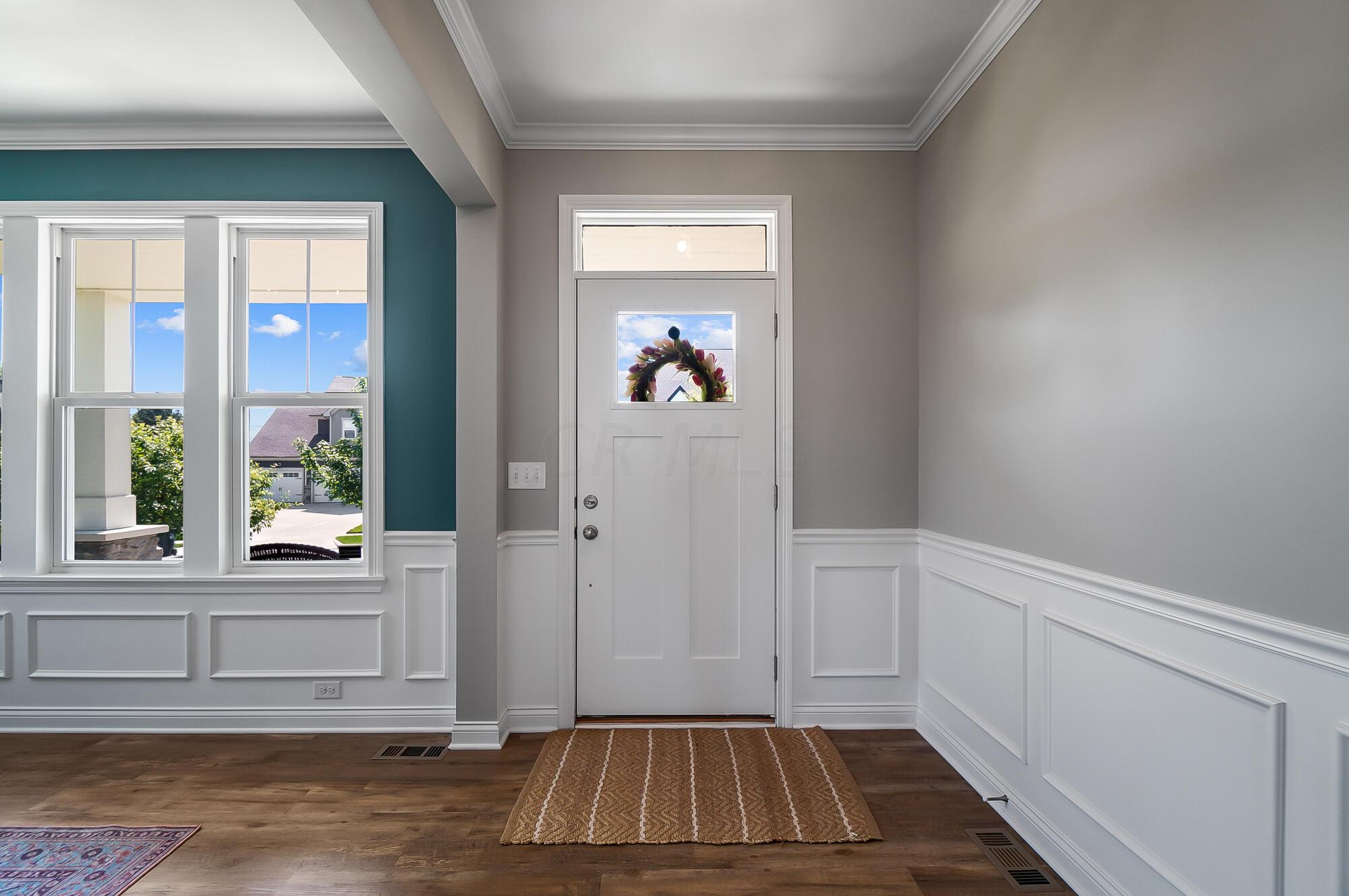 10763 Honeysuckle Way