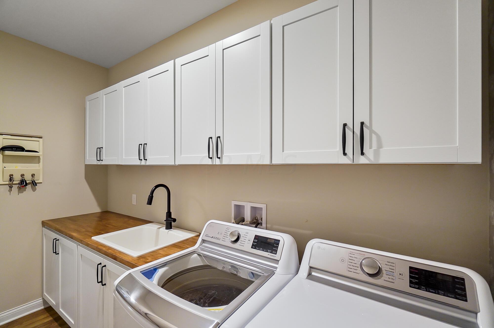 10763 Honeysuckle Way