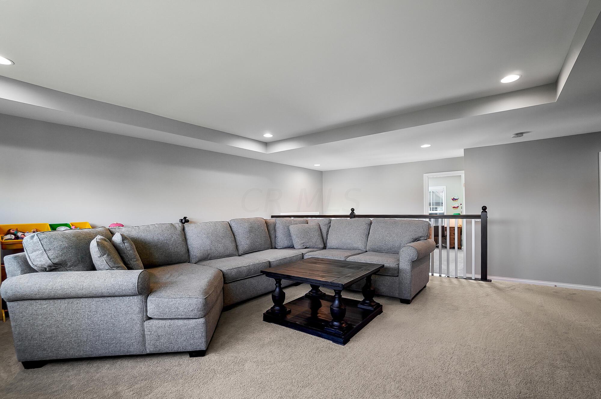 10763 Honeysuckle Way