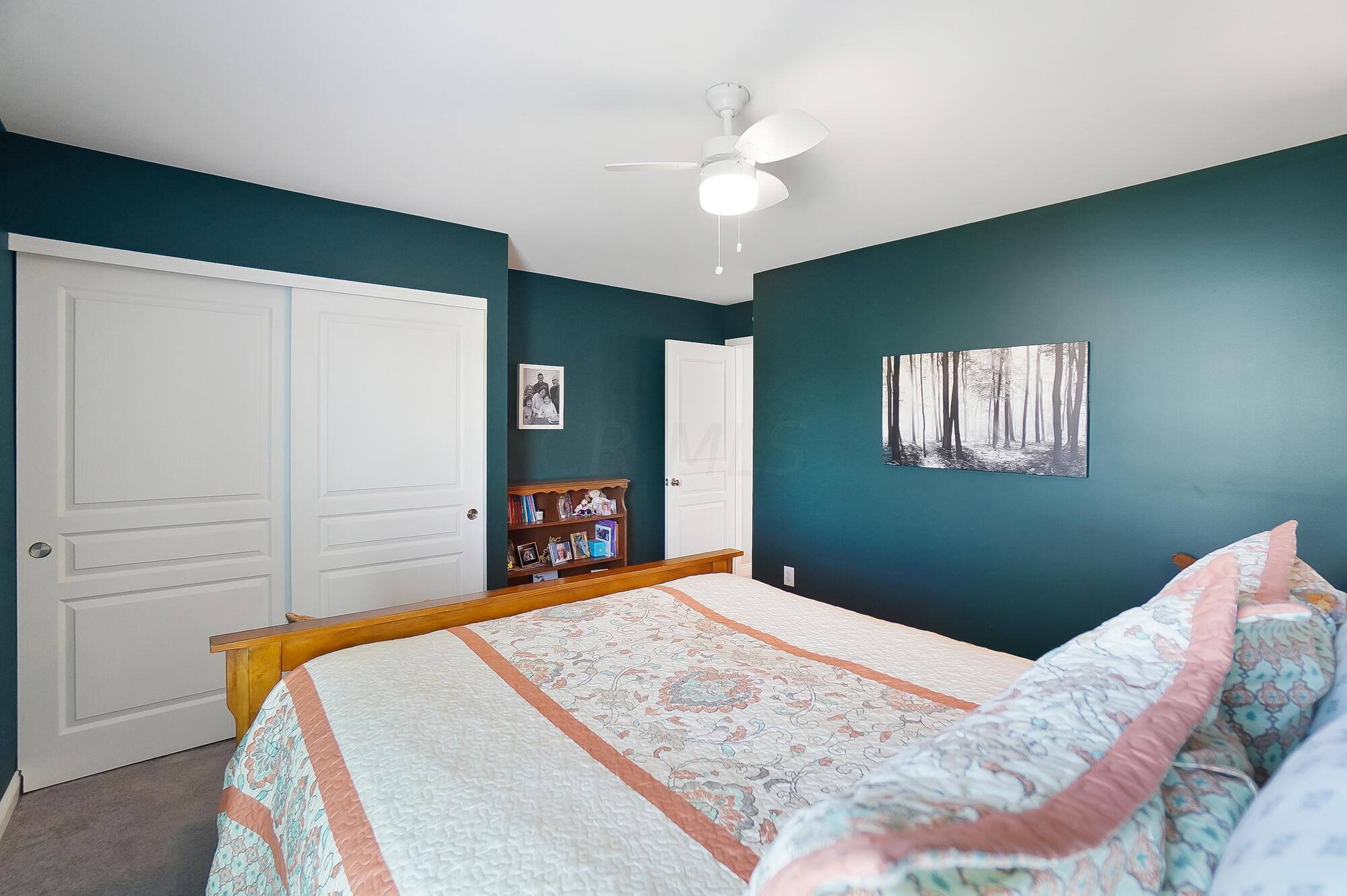 10763 Honeysuckle Way