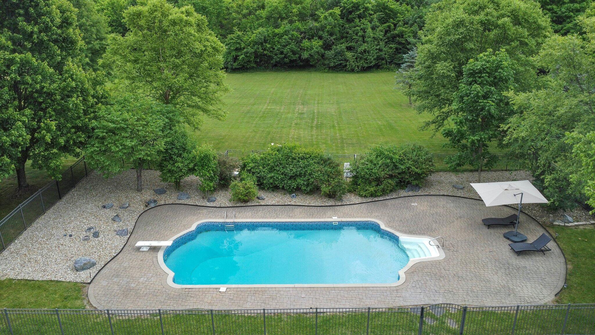 3843 Gale Road