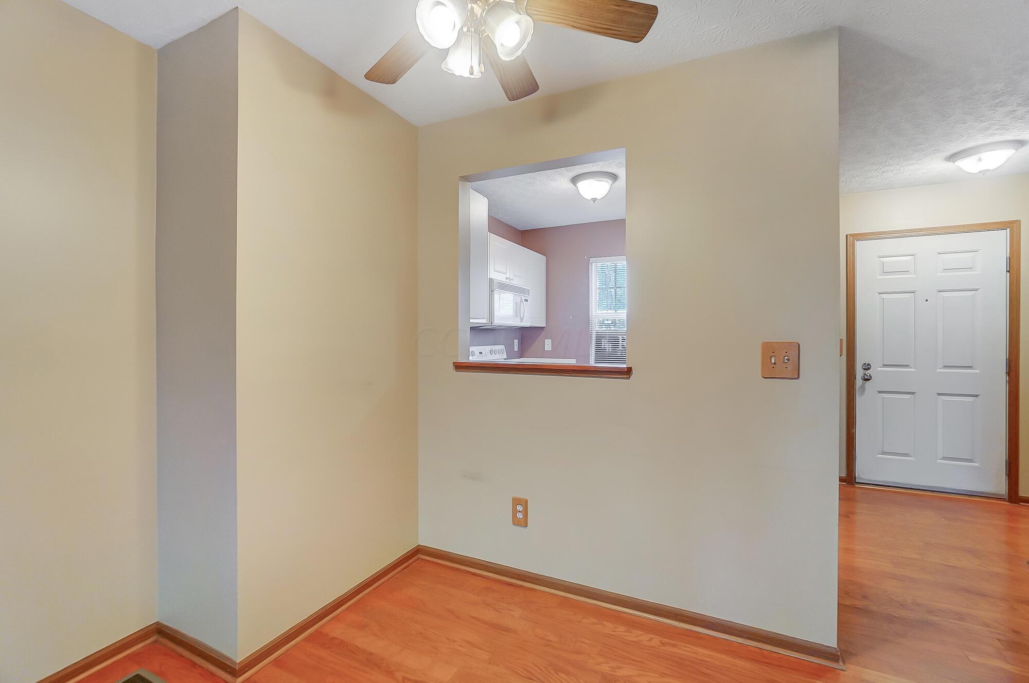 240 Hawkins Lane, 95C