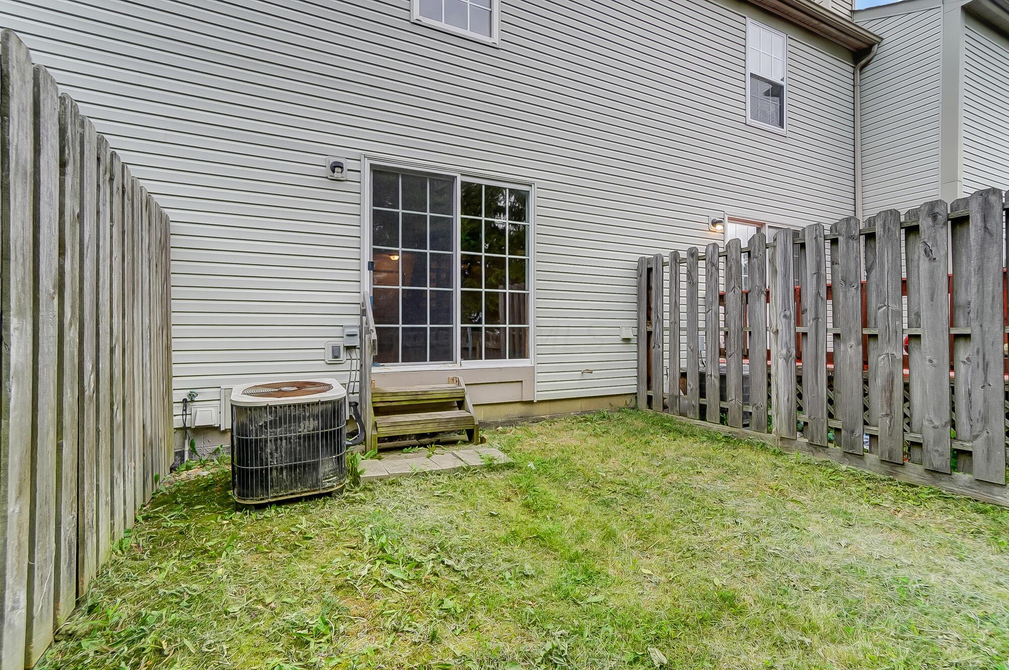 240 Hawkins Lane, 95C