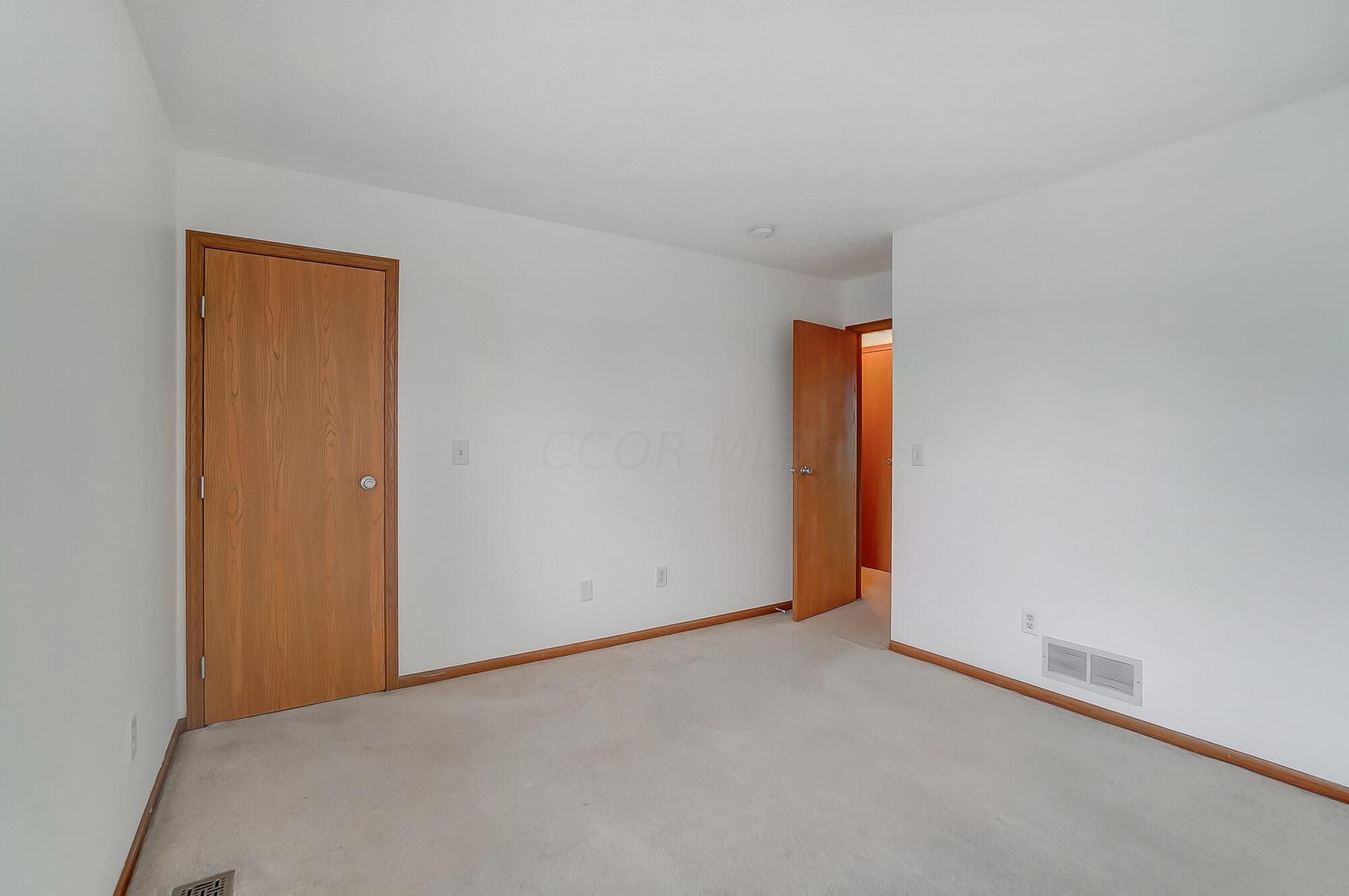 240 Hawkins Lane, 95C