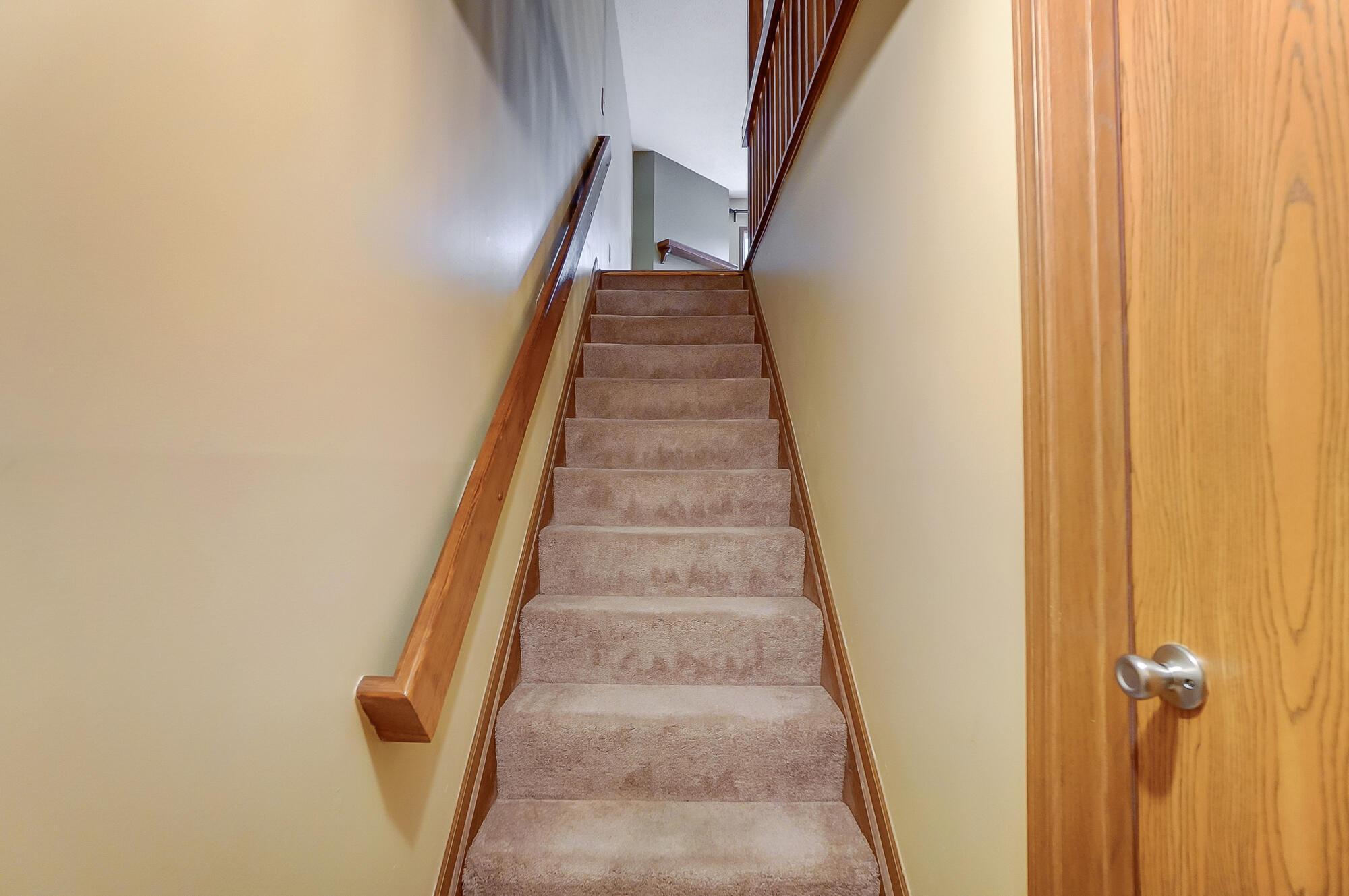 240 Hawkins Lane, 95C