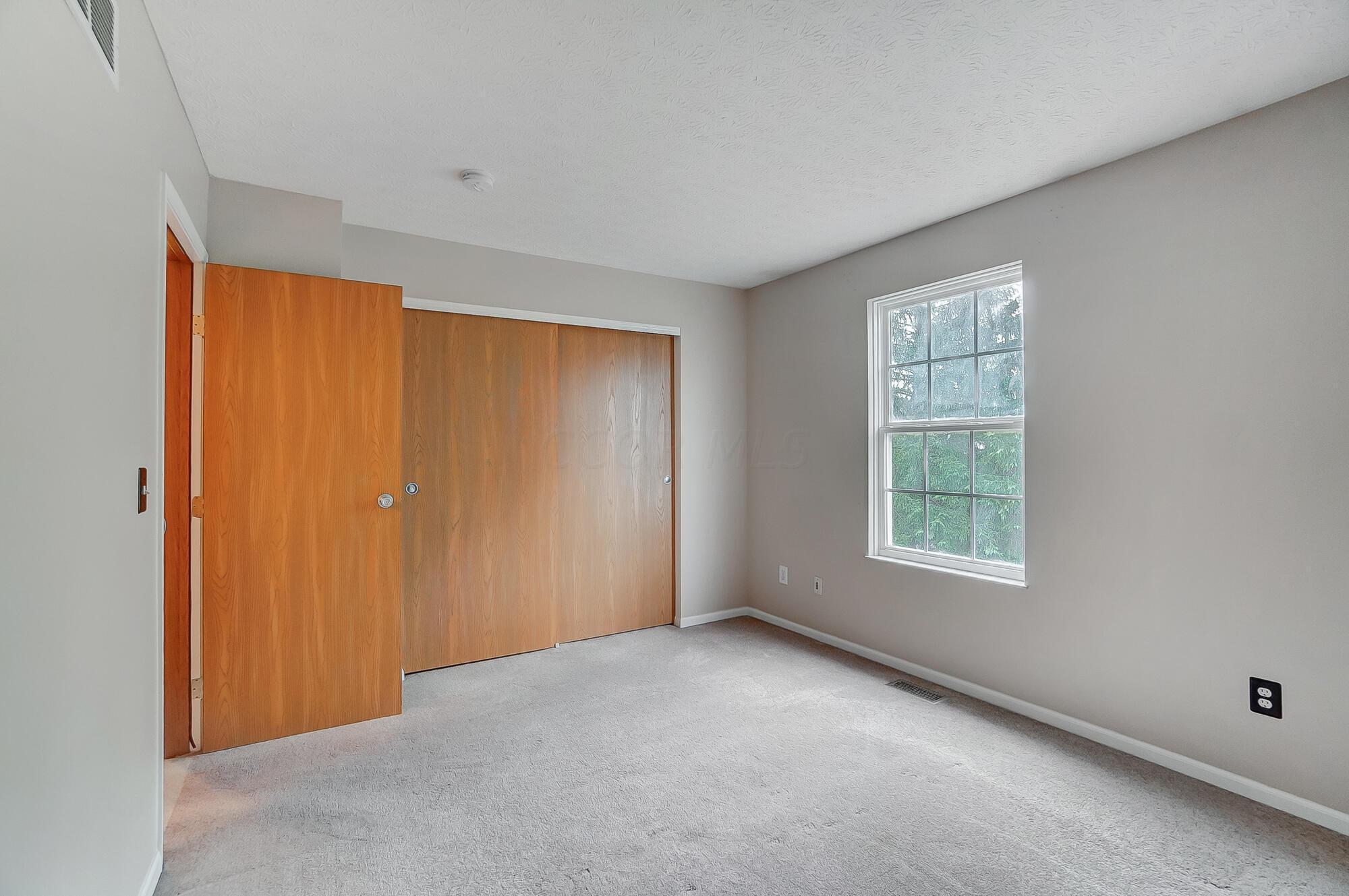 240 Hawkins Lane, 95C