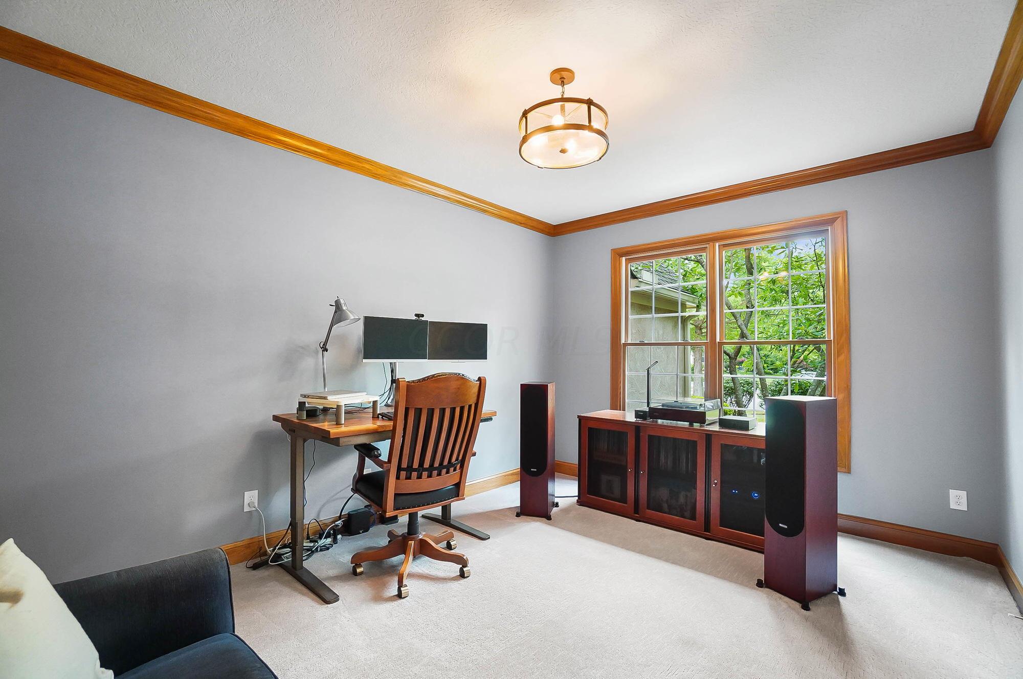 8147 Grafton End