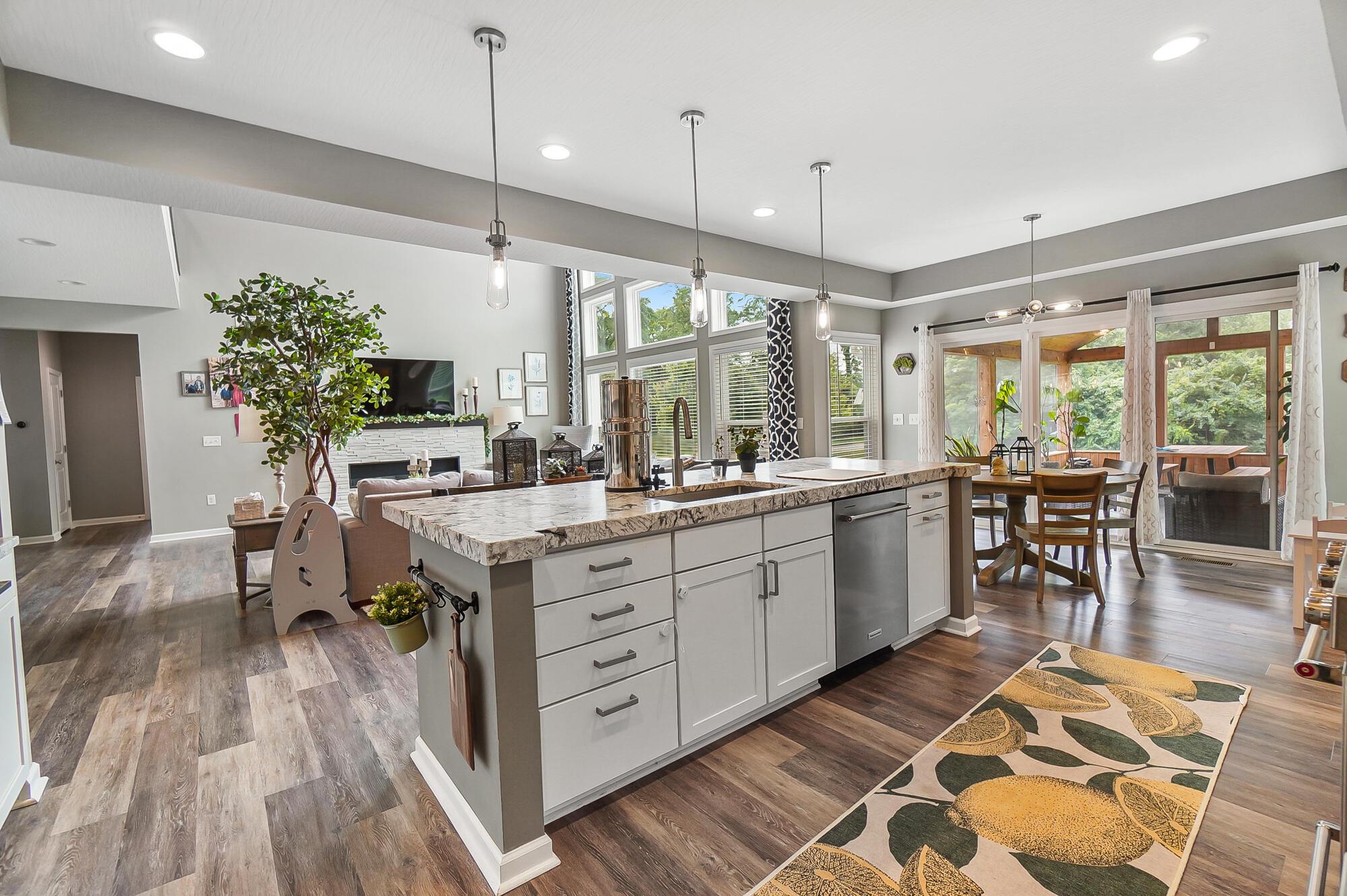 1067 Crayfish Court