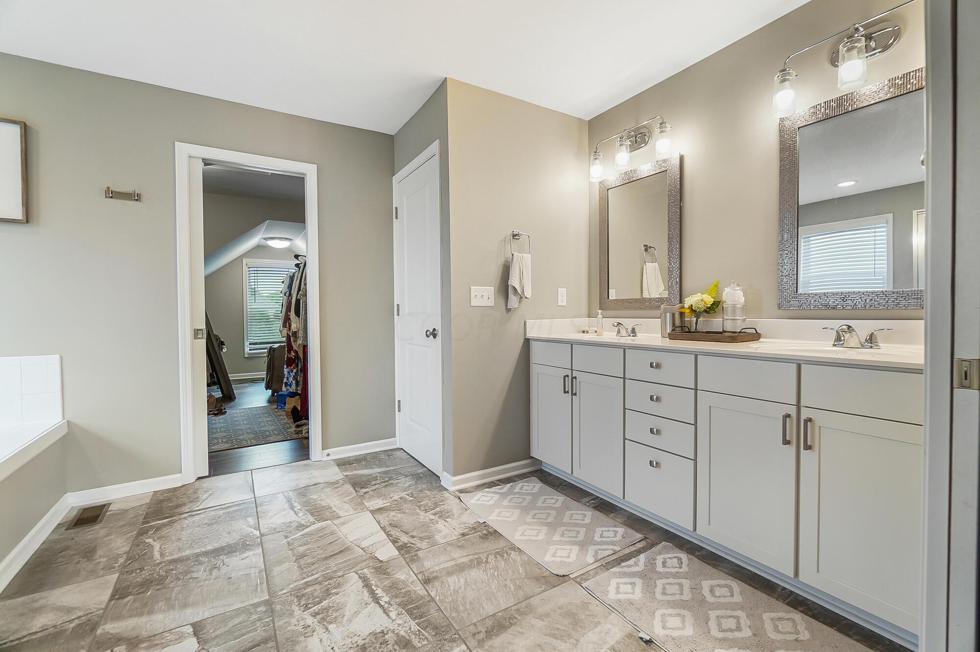 1067 Crayfish Court