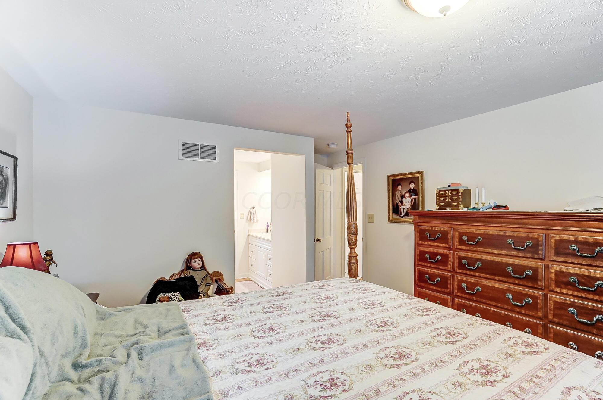 6006 Rocky Rill Road