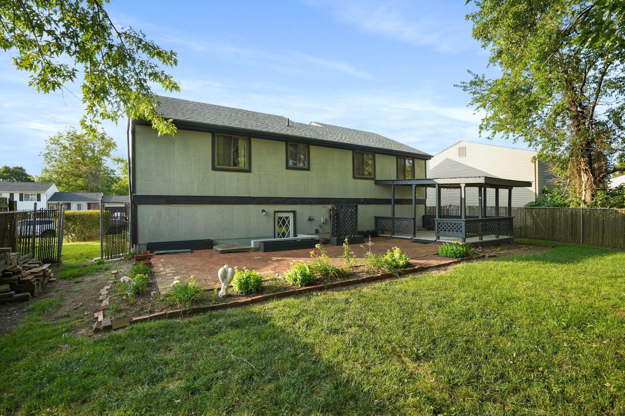 3993 Hendron Court