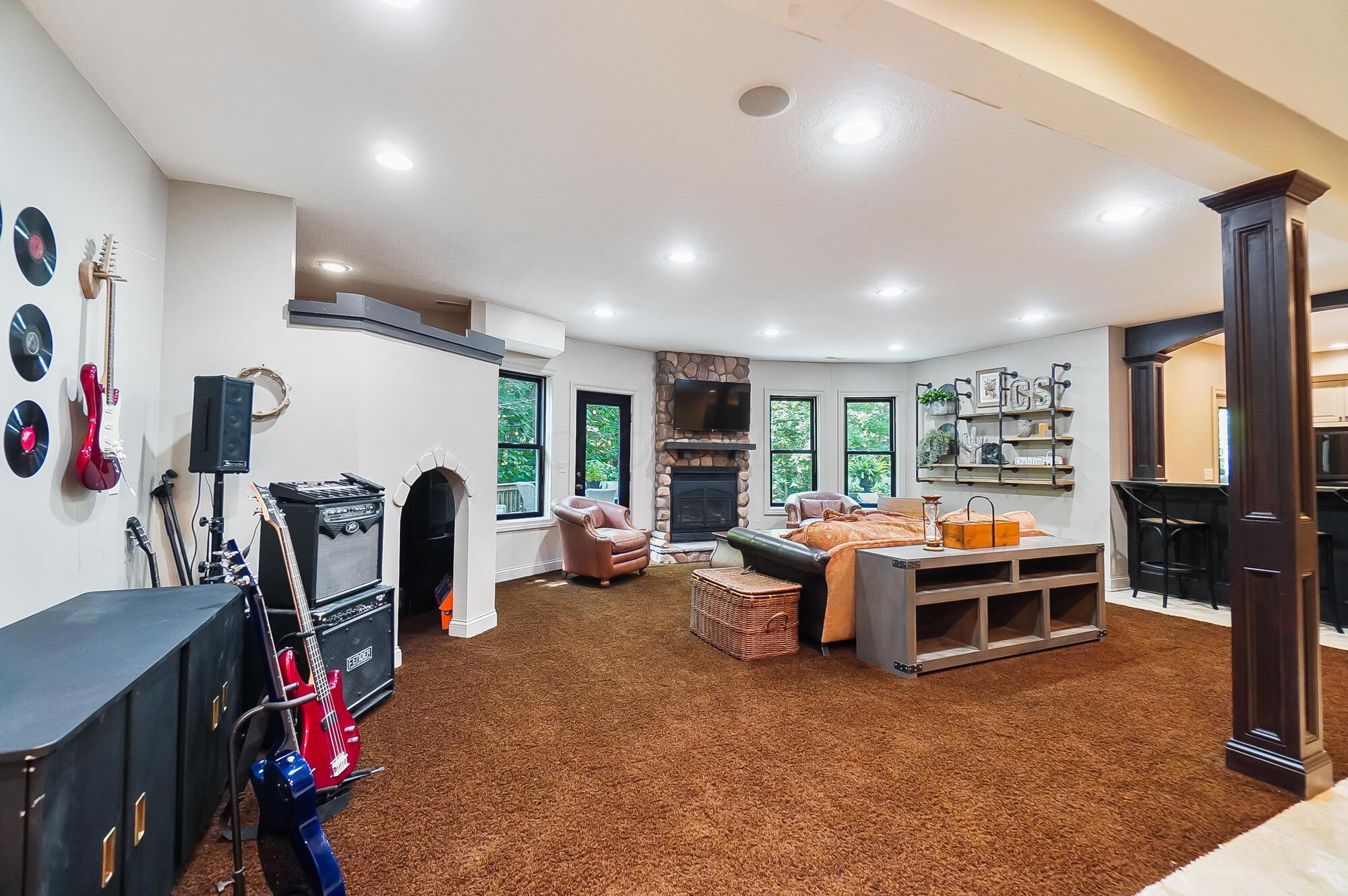 7771 Boylston Court