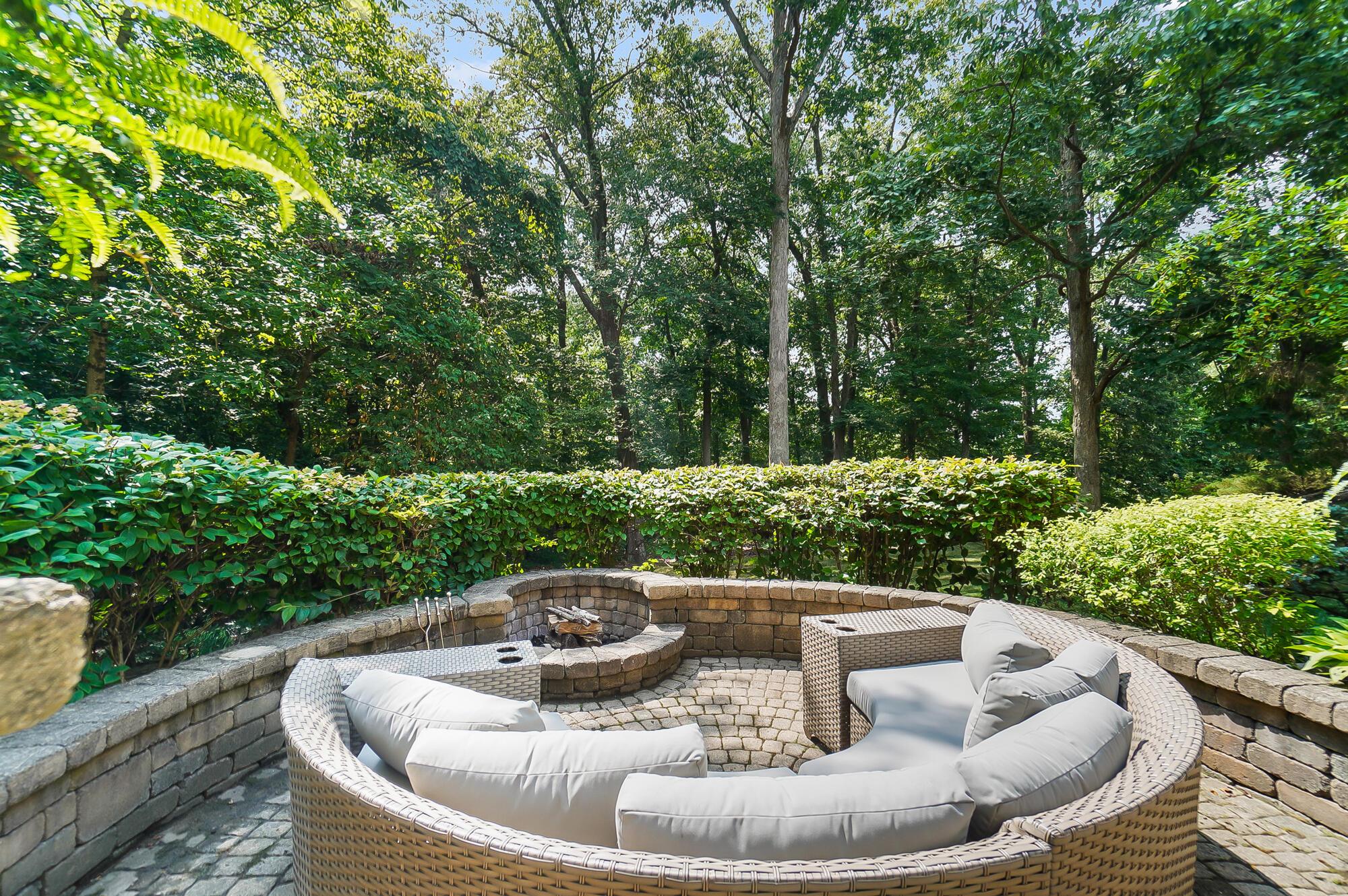 7771 Boylston Court