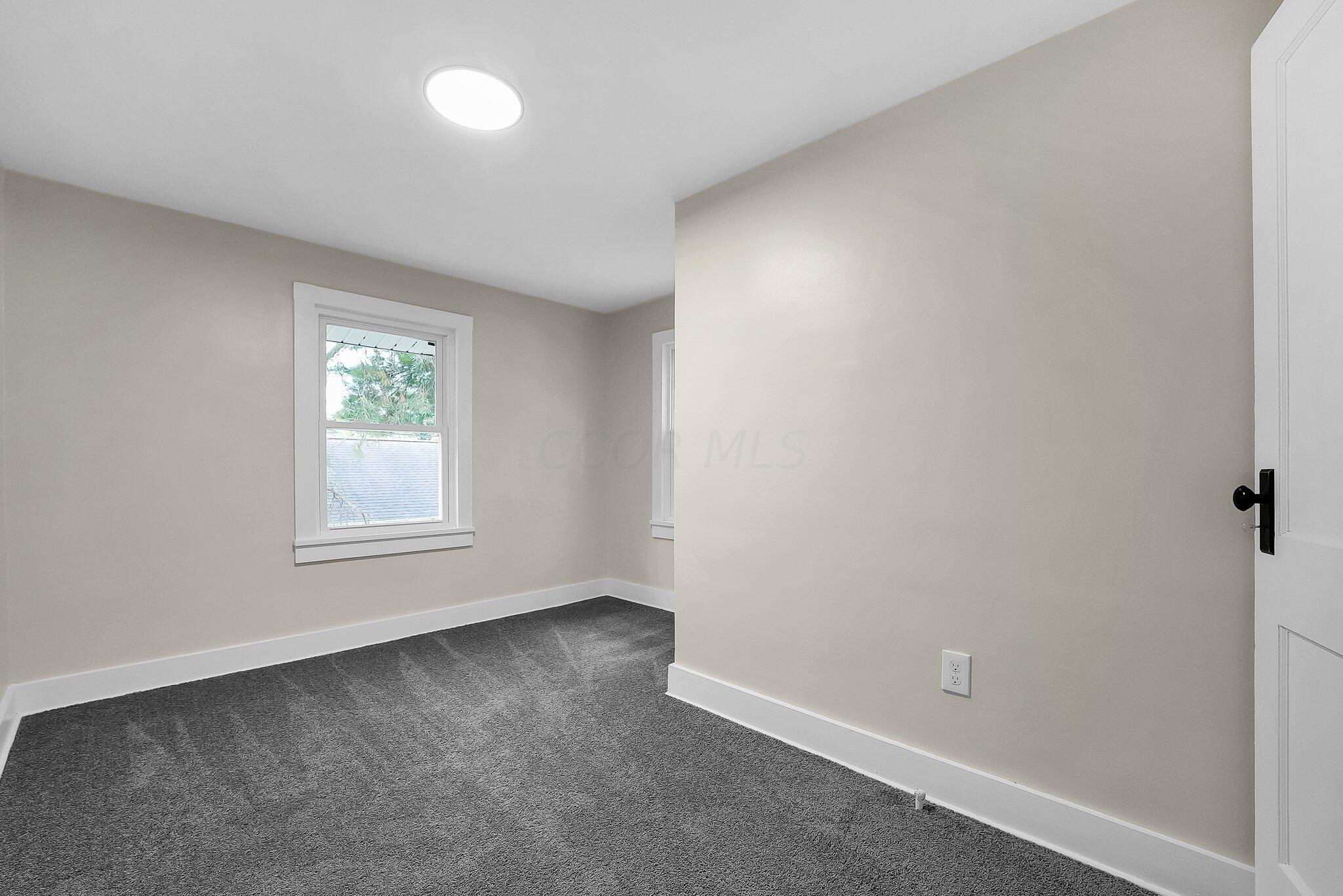 104 Moull Street