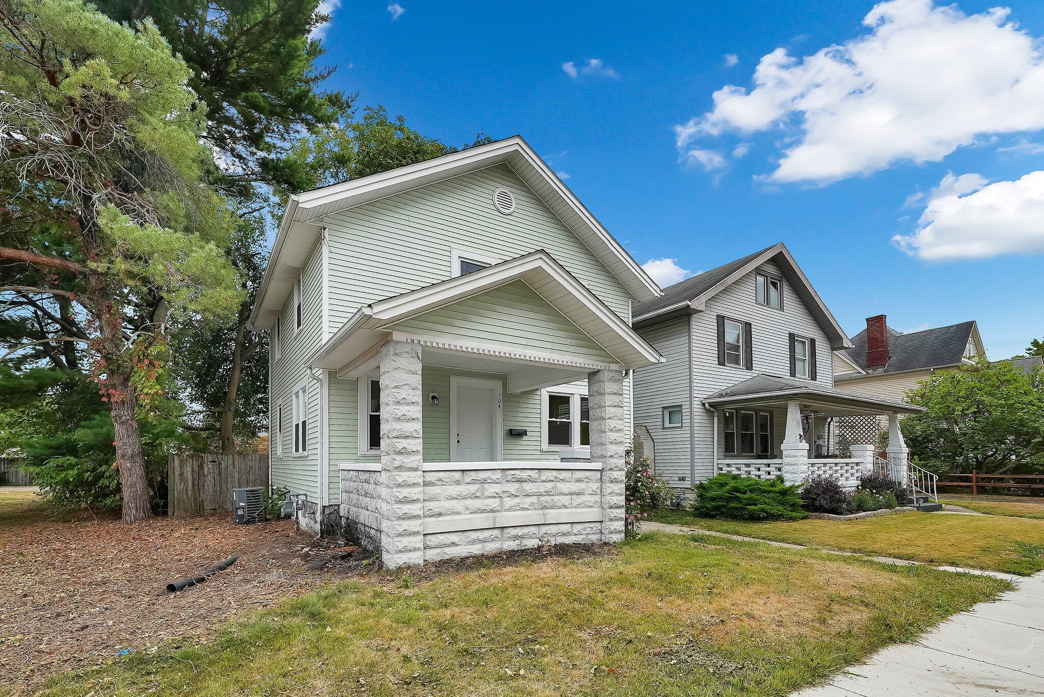 104 Moull Street