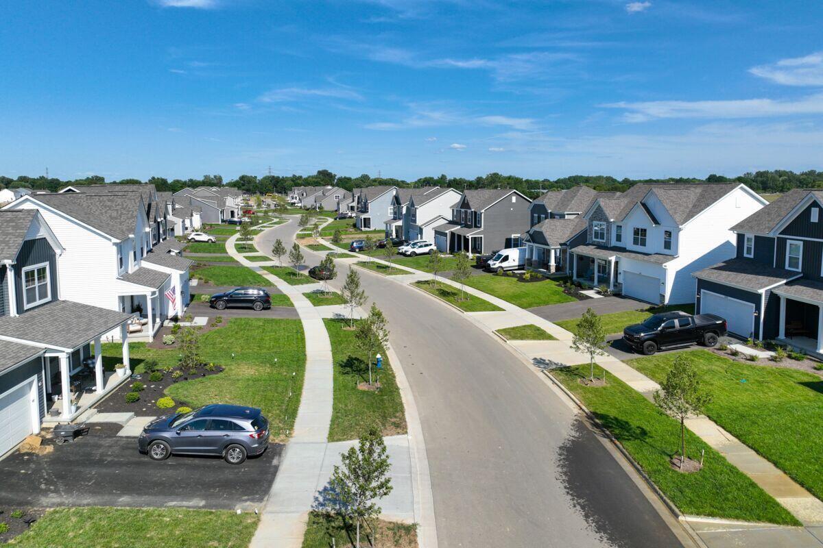 6769 Ardennes Loop N