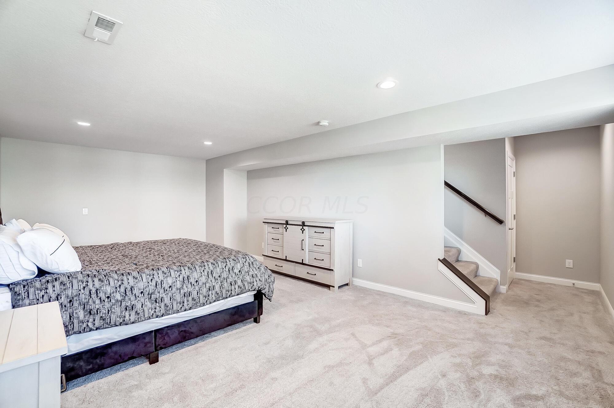 6262 Gilmer Way