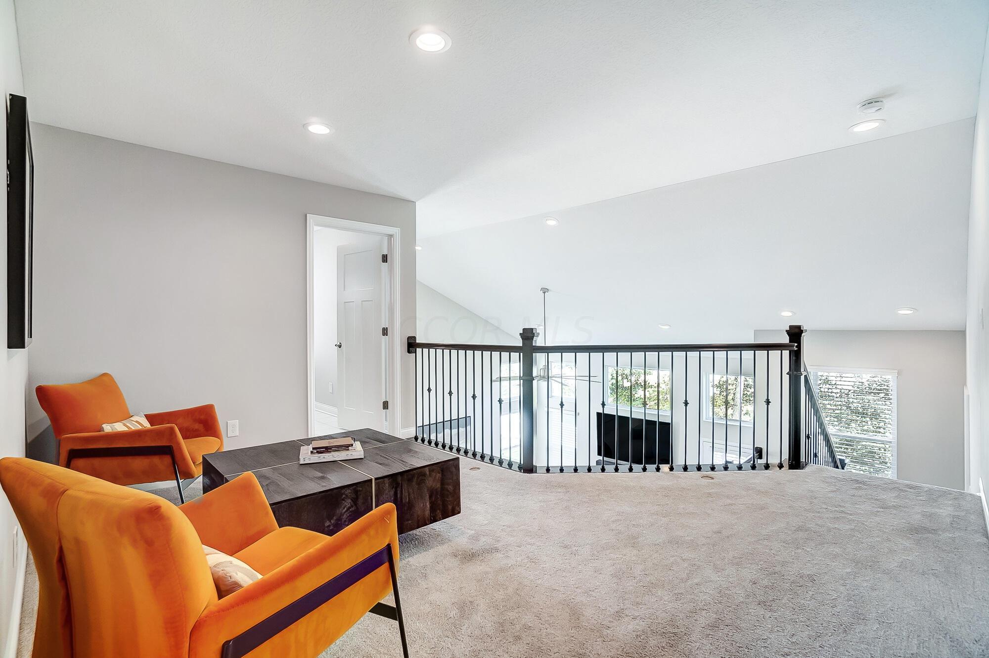 6262 Gilmer Way