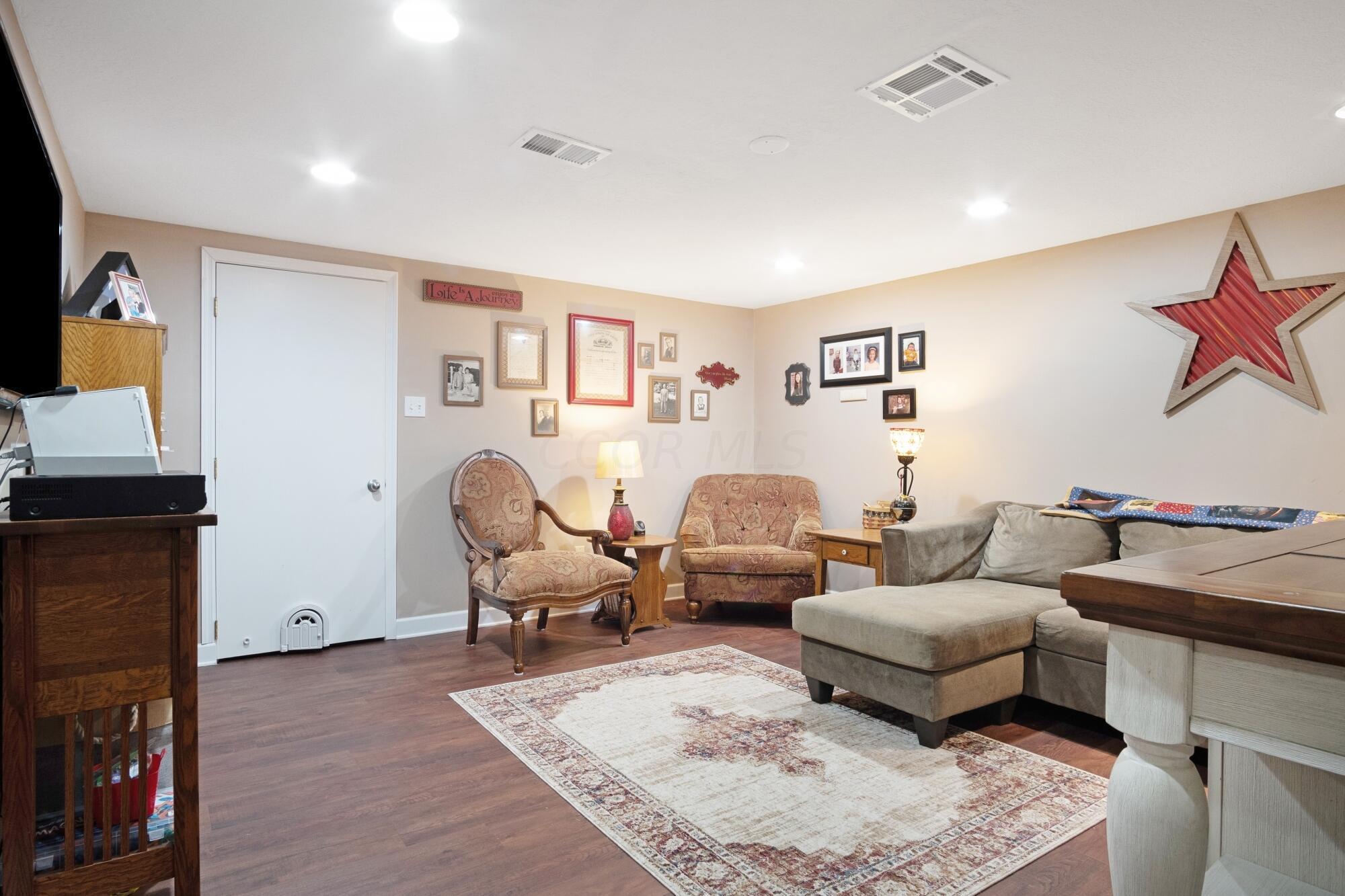 5313 Shannon Park Drive