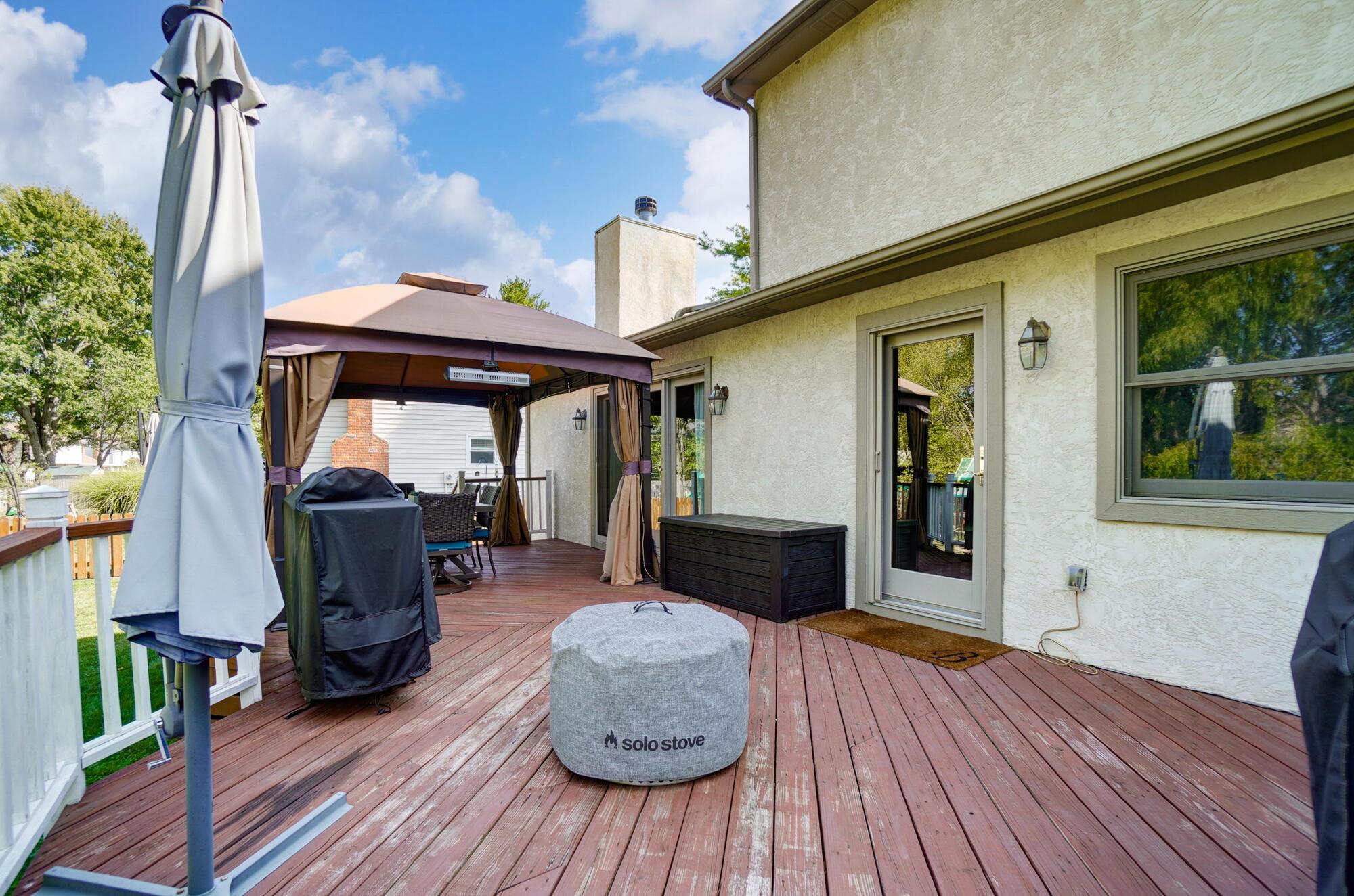2204 Stratingham Drive
