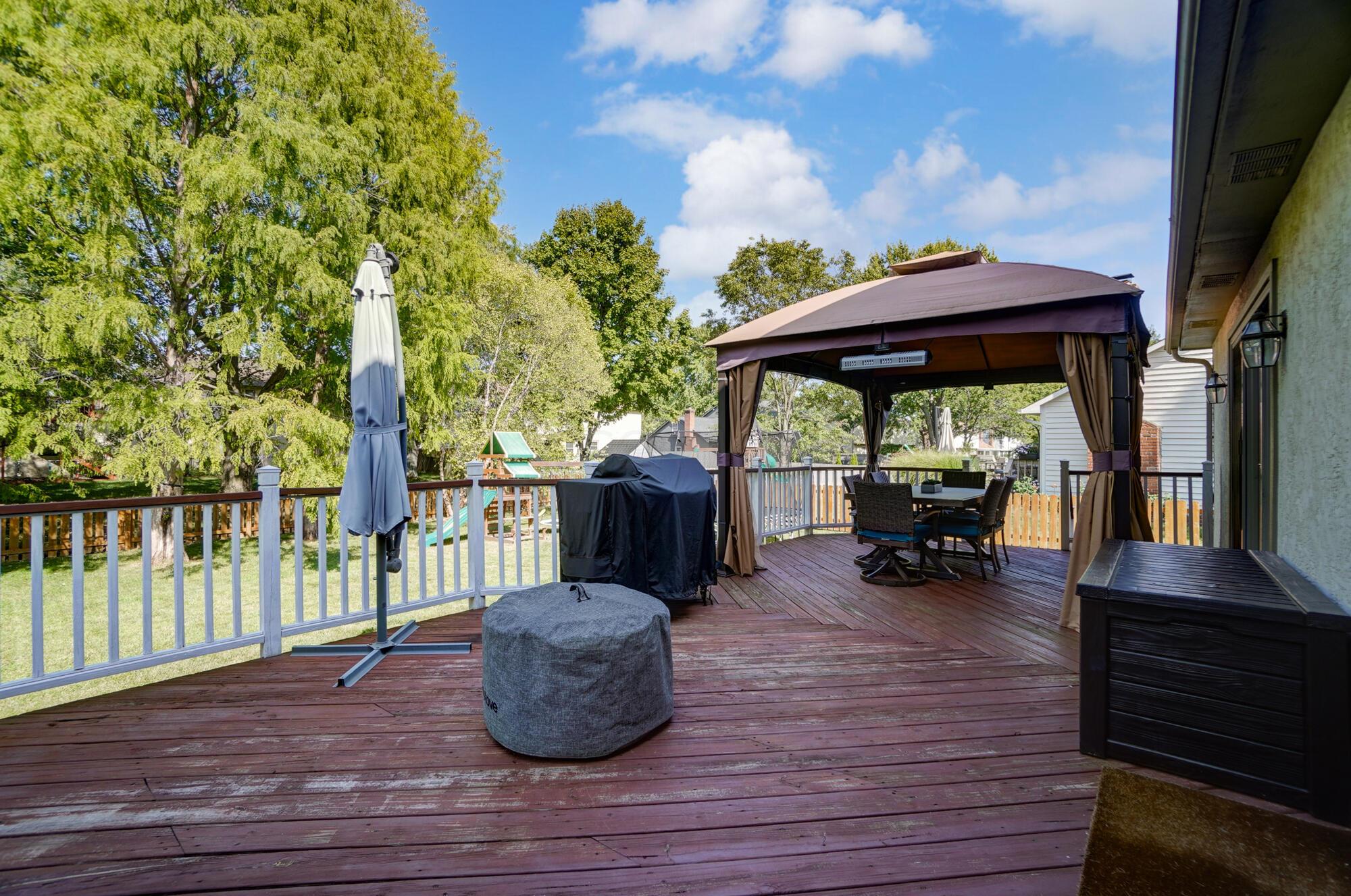 2204 Stratingham Drive