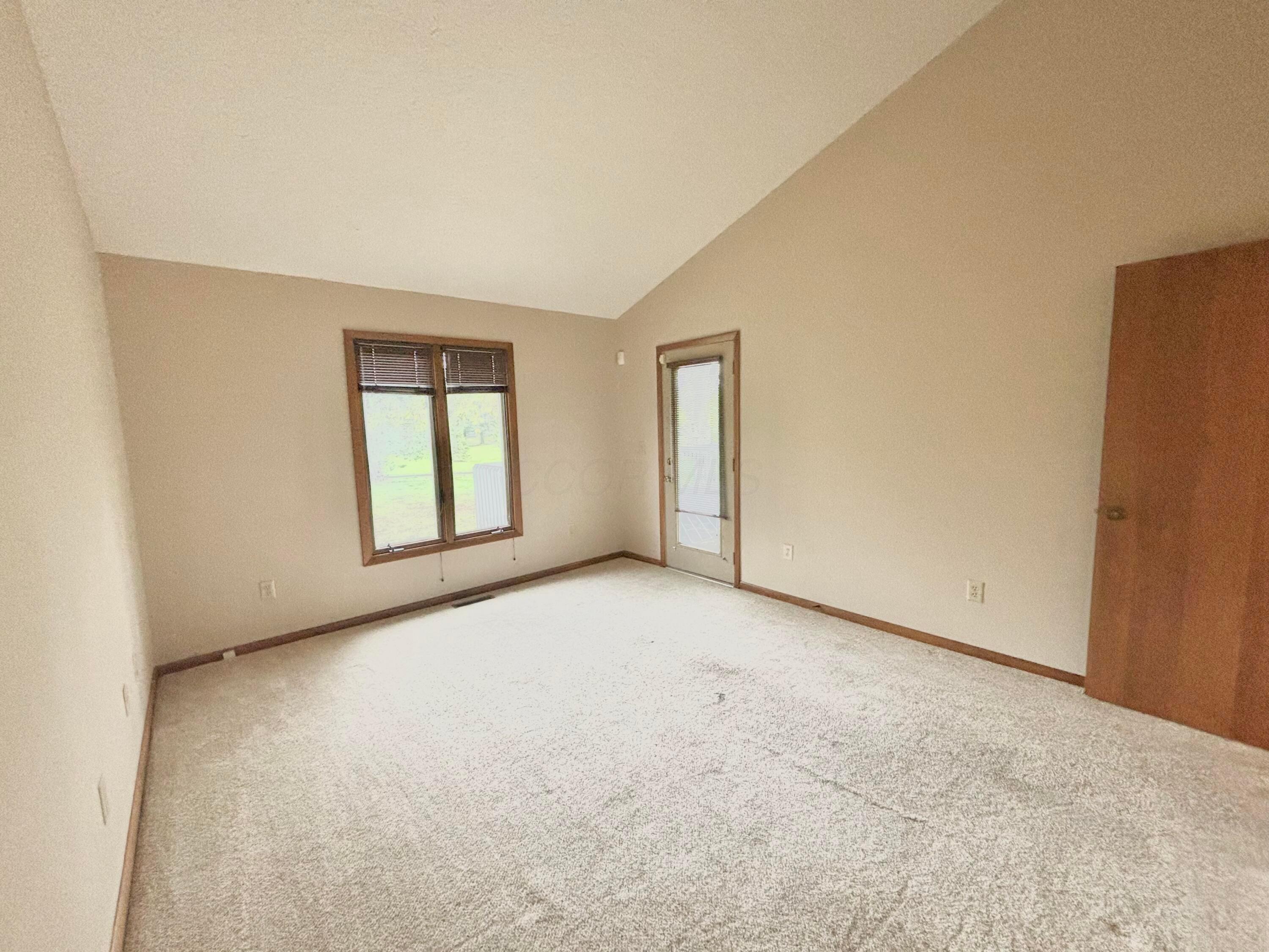 6560 Rothbury Court