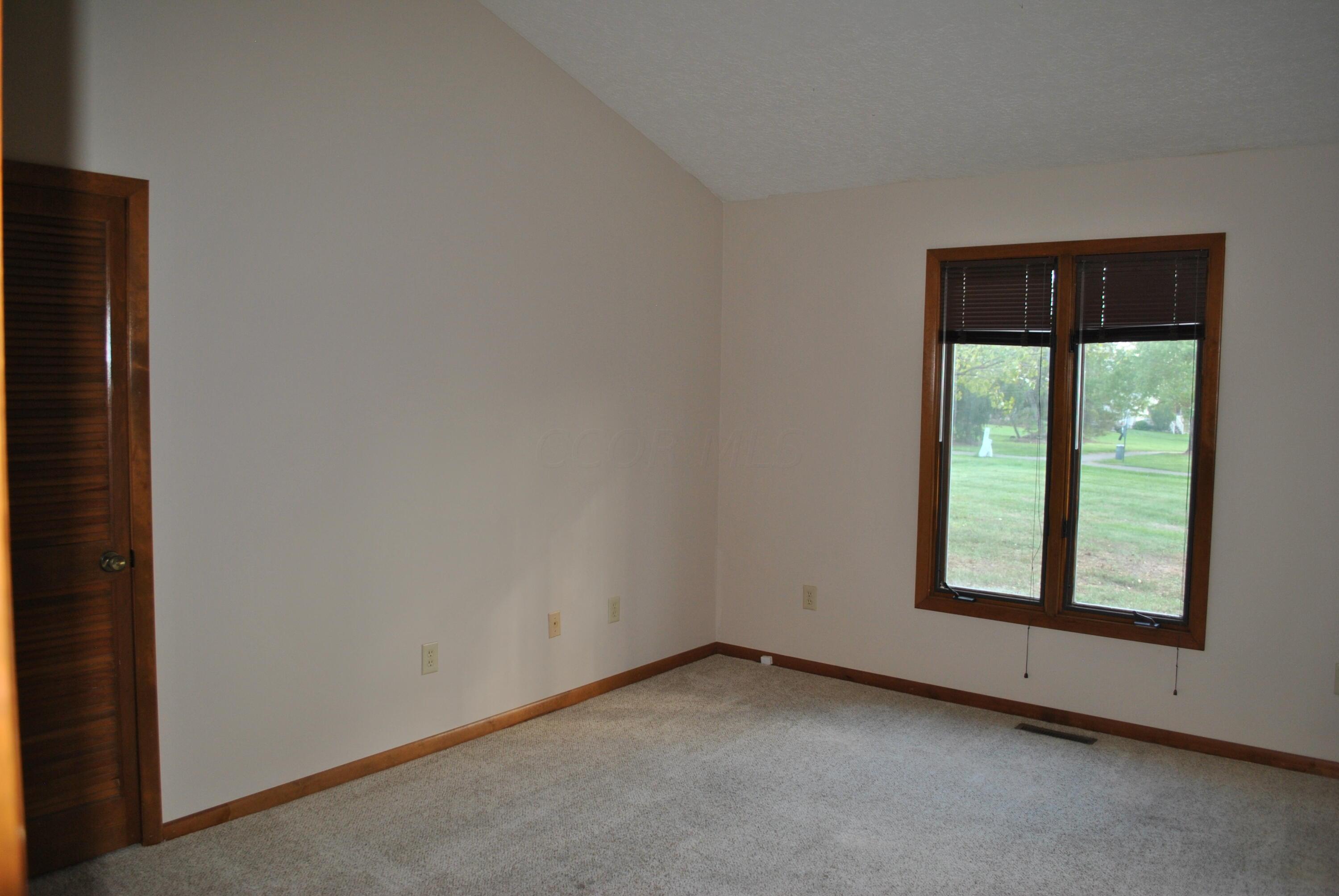 6560 Rothbury Court