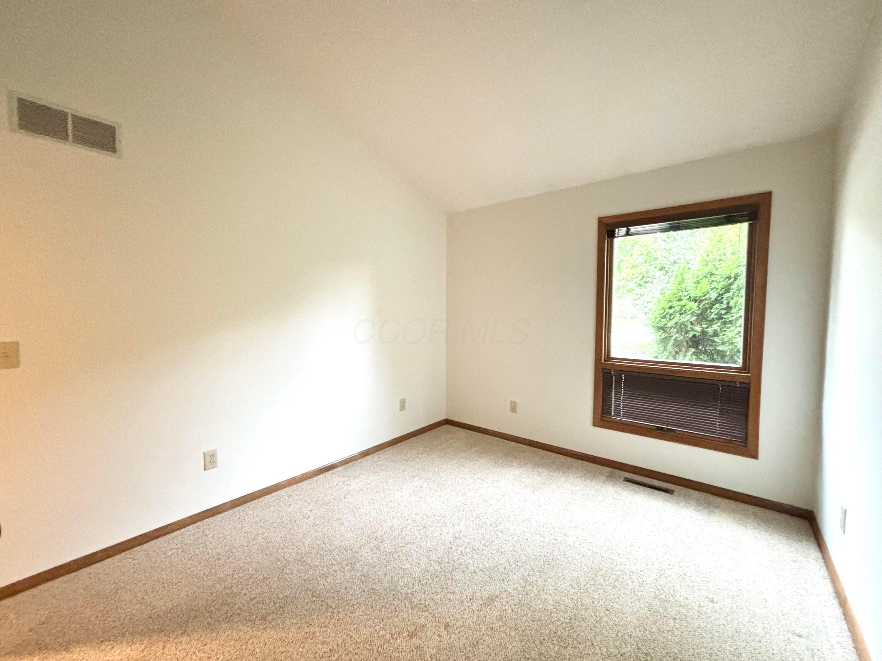 6560 Rothbury Court