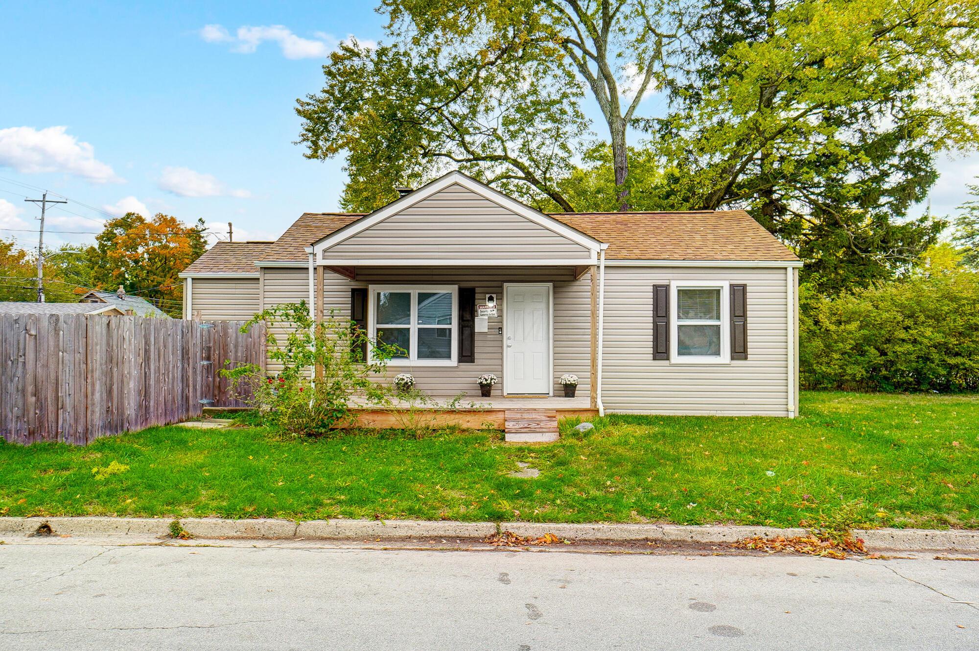 974 E Weber Road