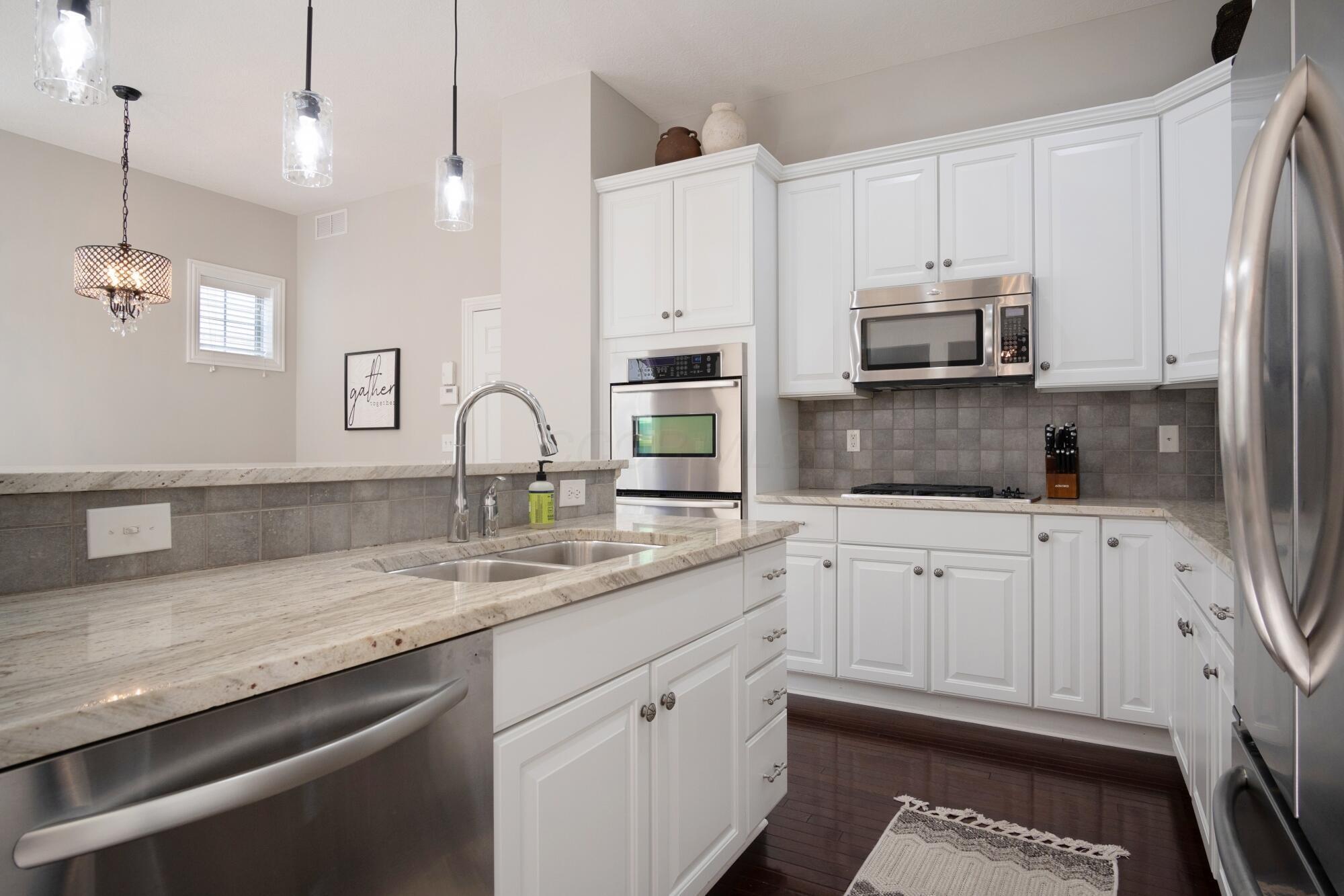 6701 Hobbs Landing Drive E, 16