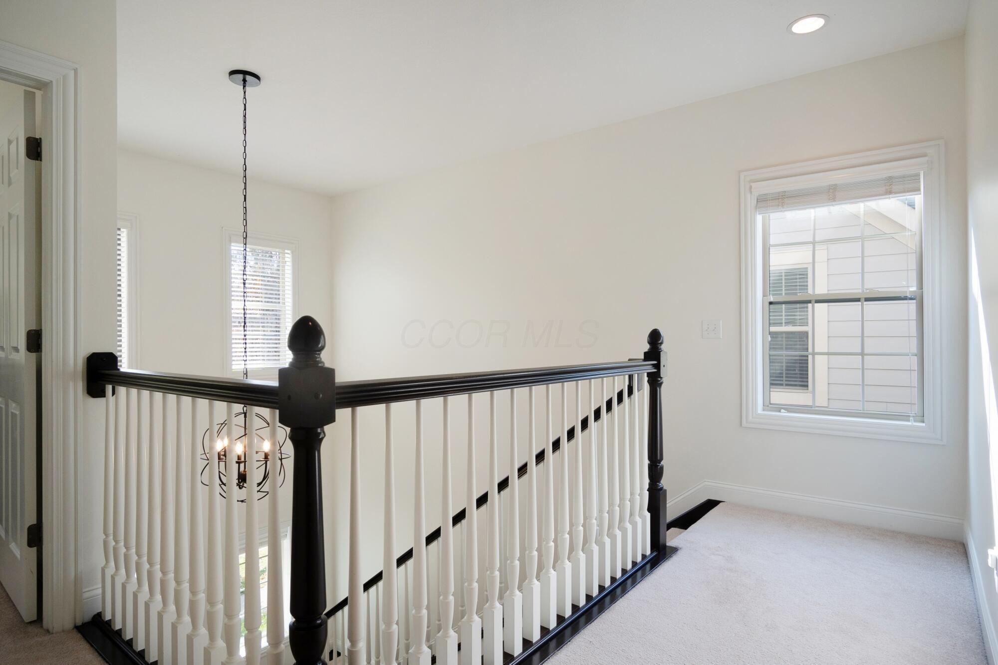 6701 Hobbs Landing Drive E, 16