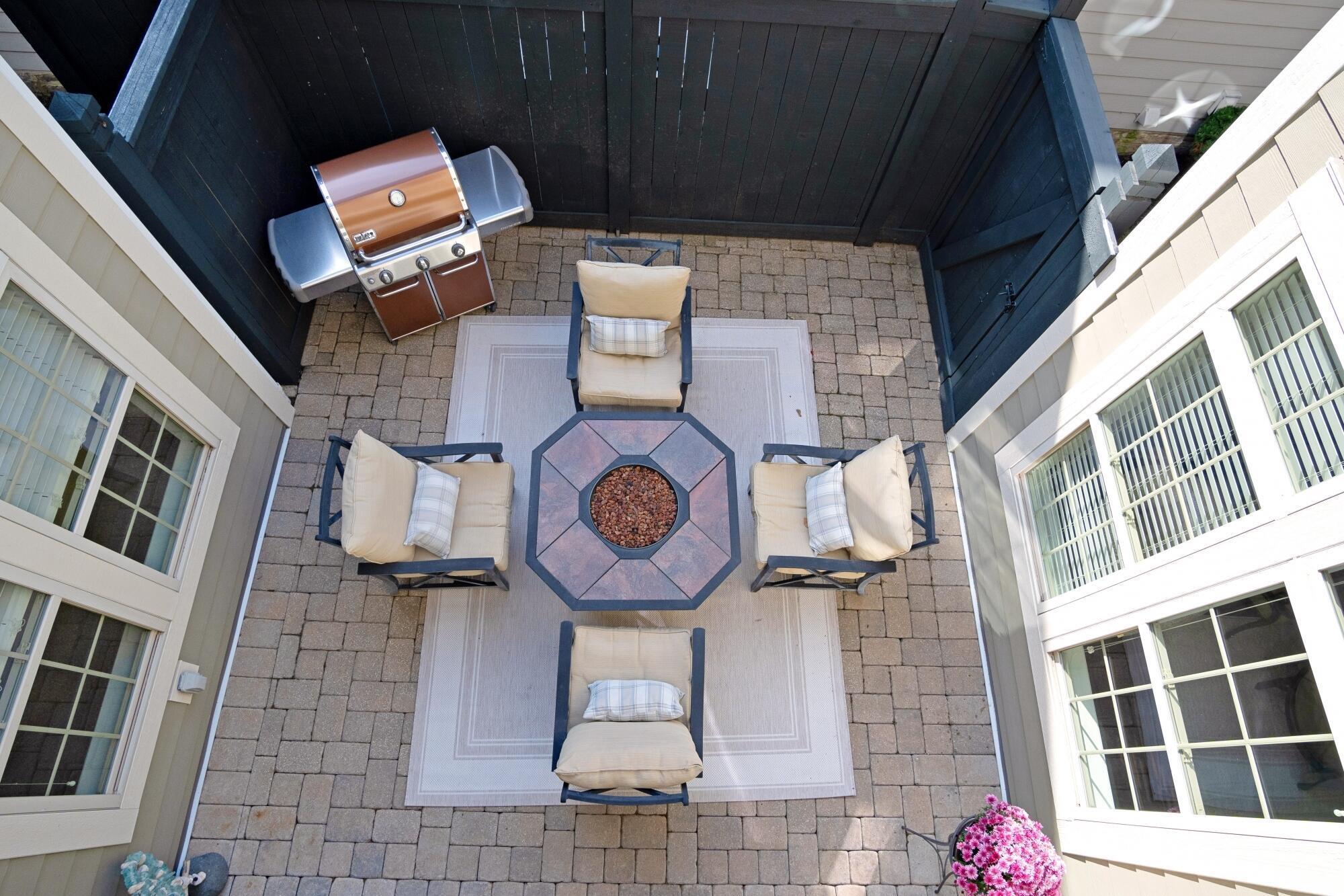 6701 Hobbs Landing Drive E, 16