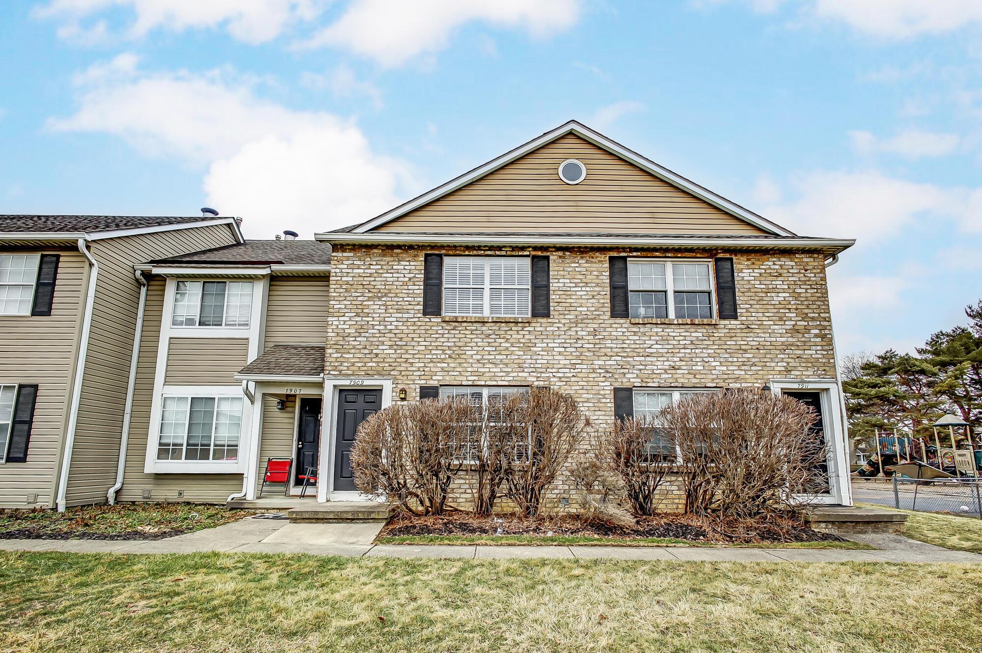 7909 Thornfield Lane, 41
