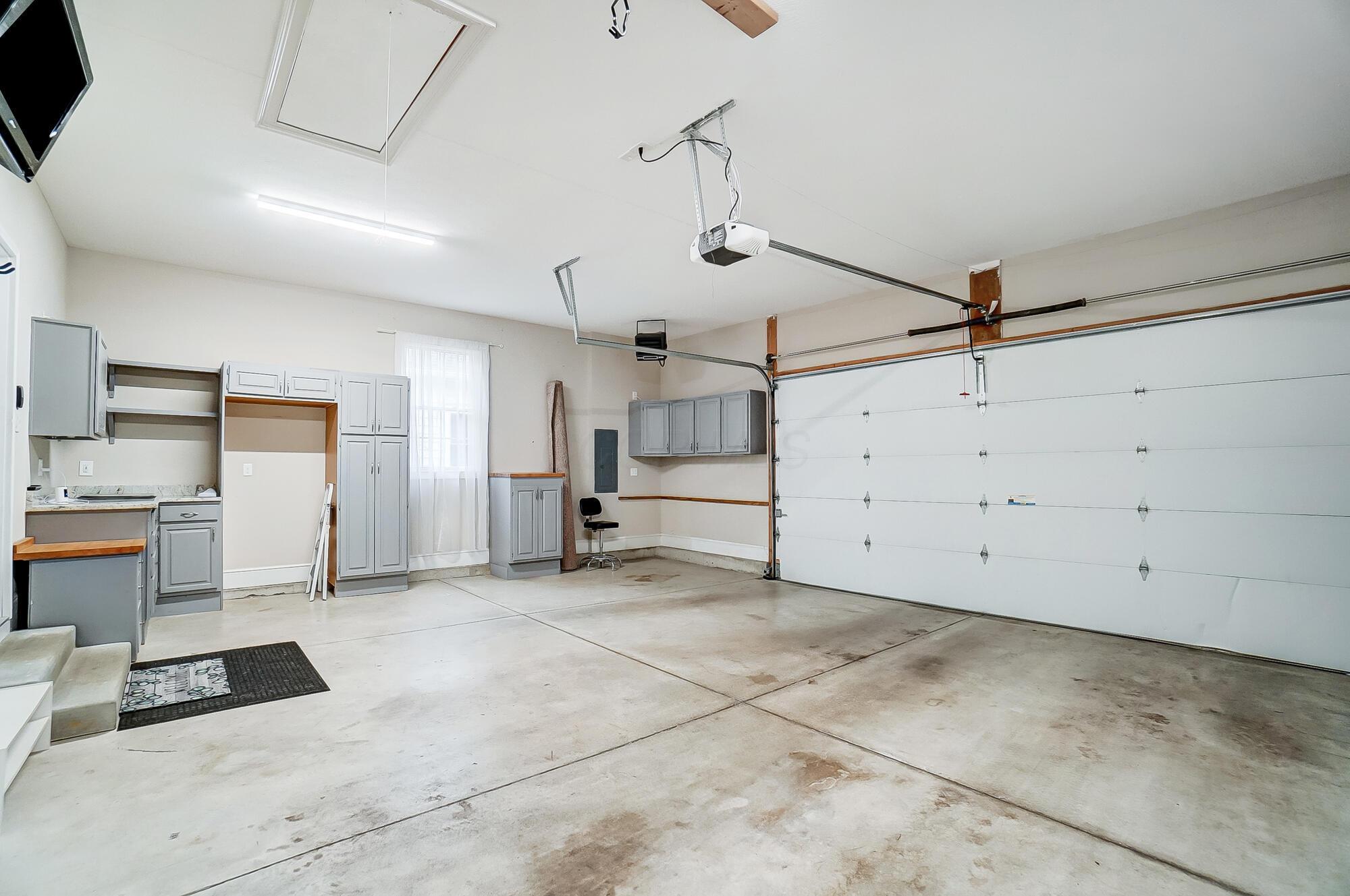 6009 Kenzie Lane, 65