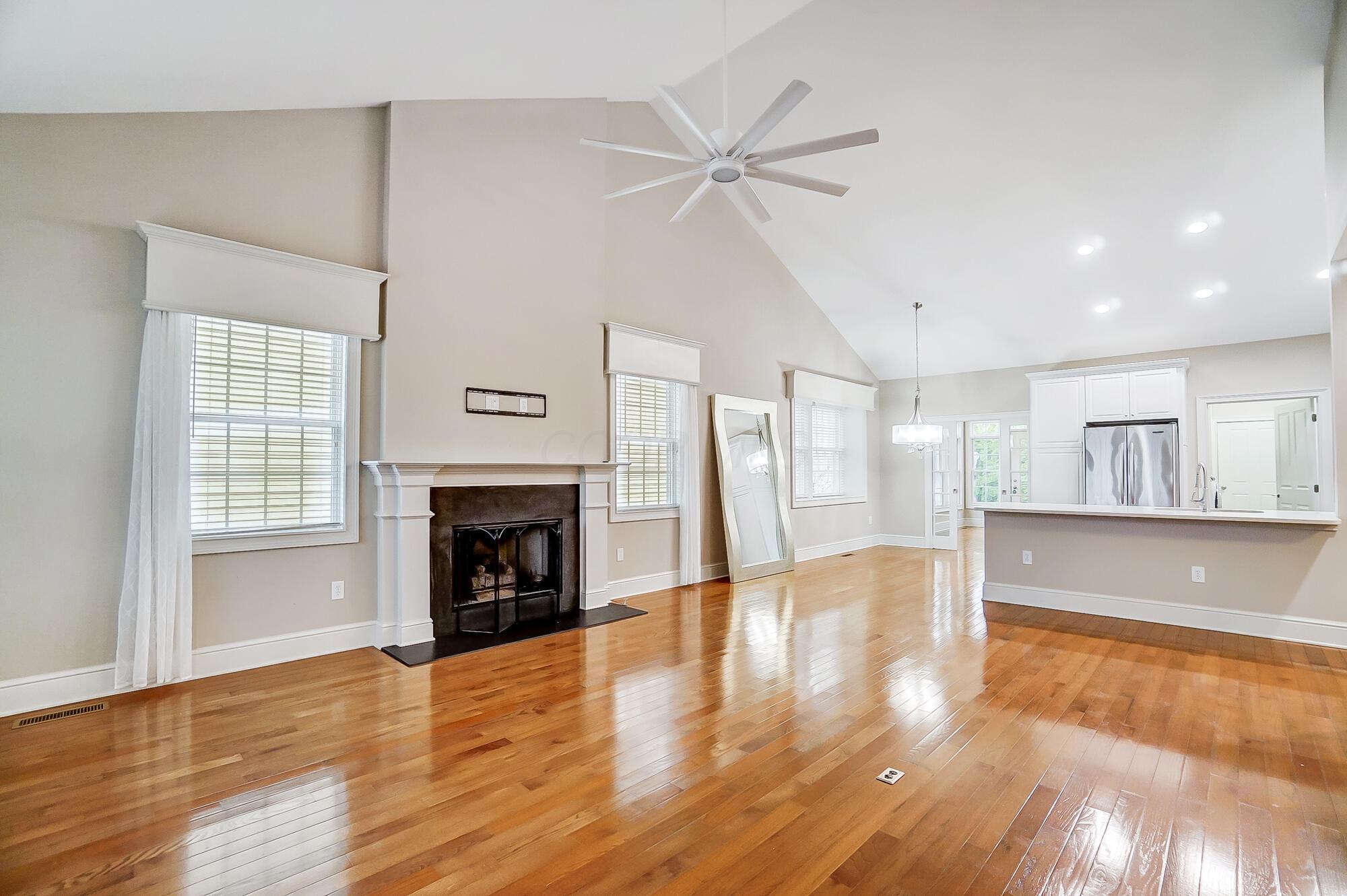 6009 Kenzie Lane, 65