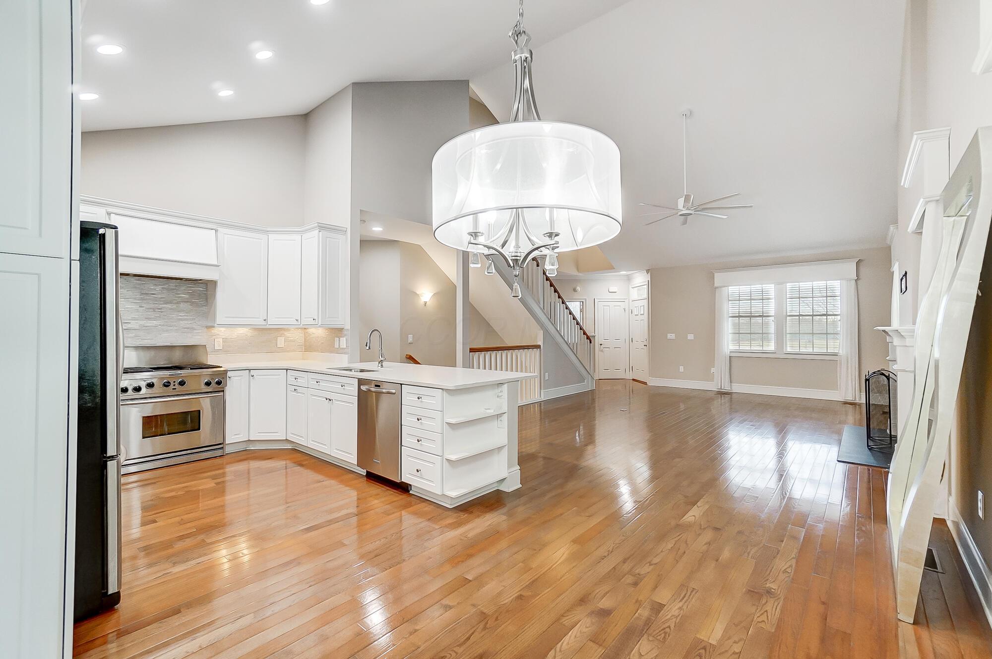 6009 Kenzie Lane, 65