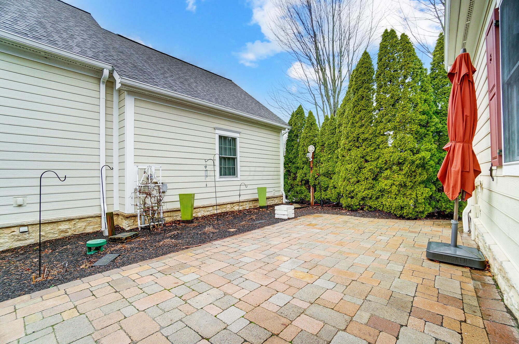 6009 Kenzie Lane, 65
