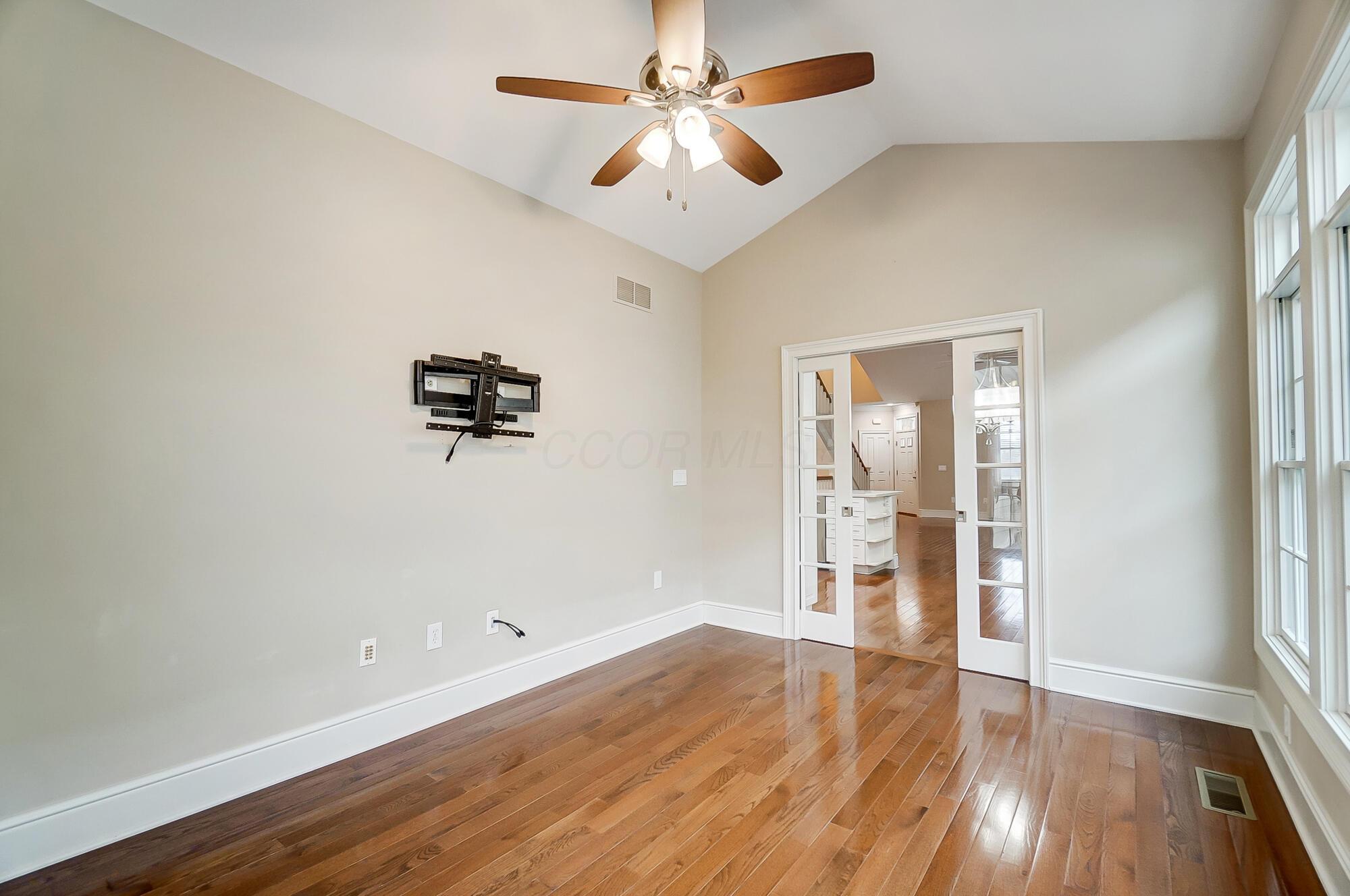 6009 Kenzie Lane, 65
