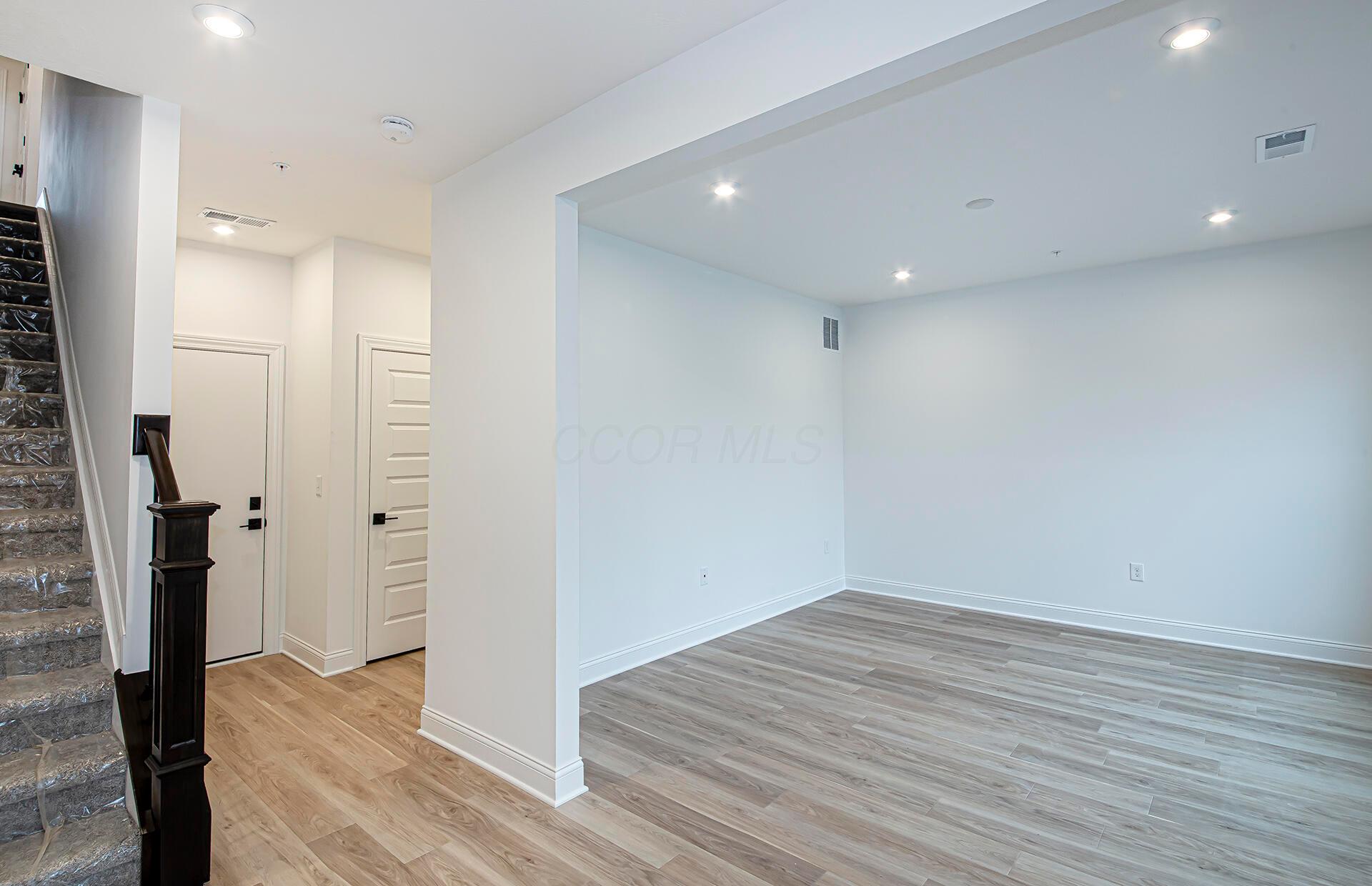 343 Hockberry Avenue, Lot 2003