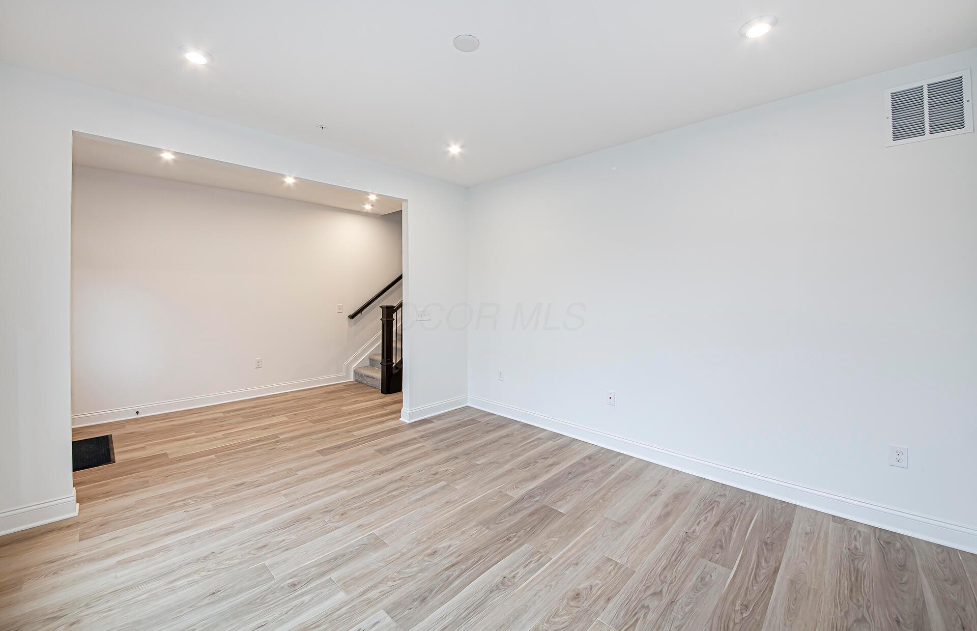 343 Hockberry Avenue, Lot 2003