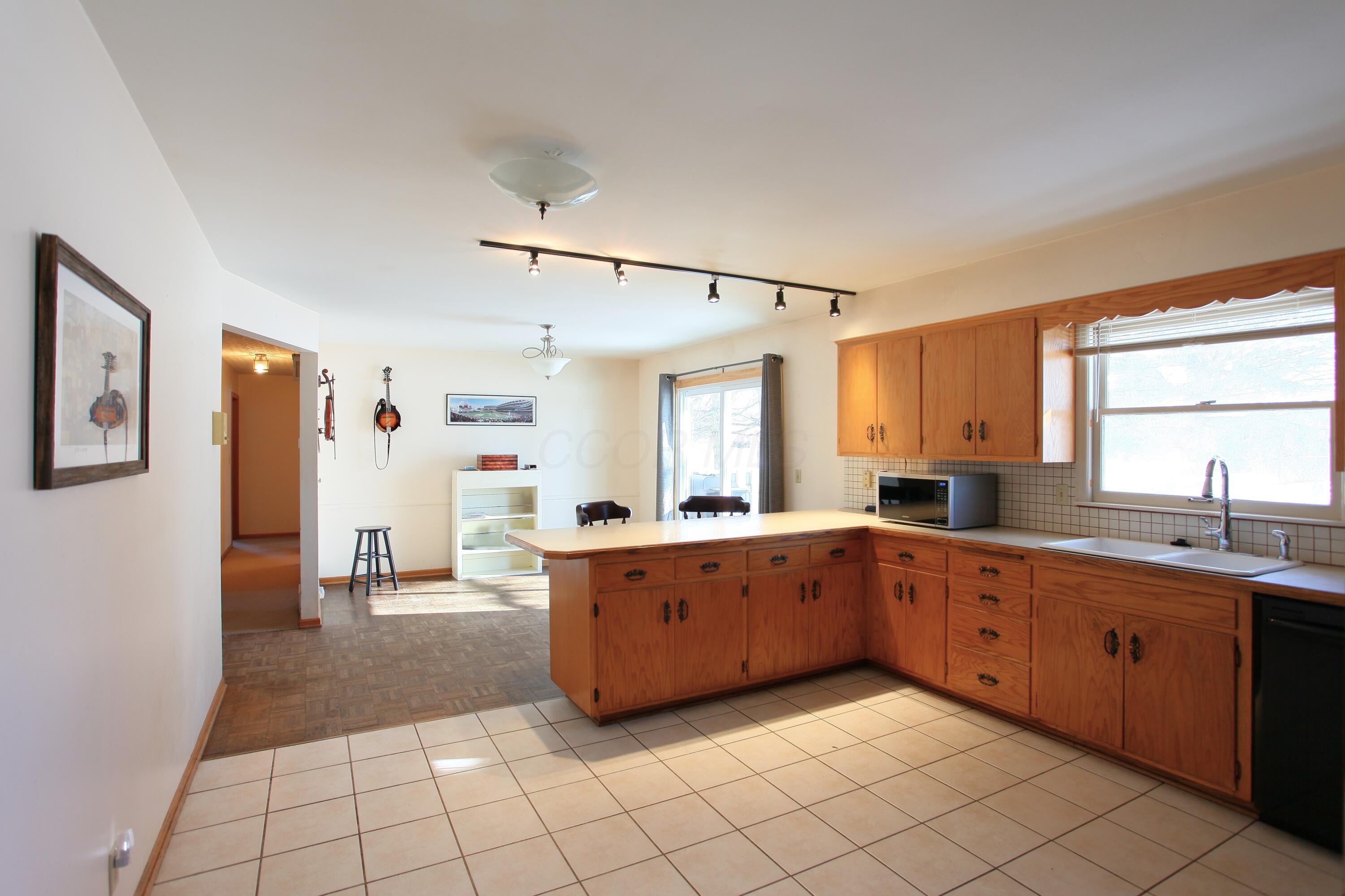 170 Orangewick Drive N