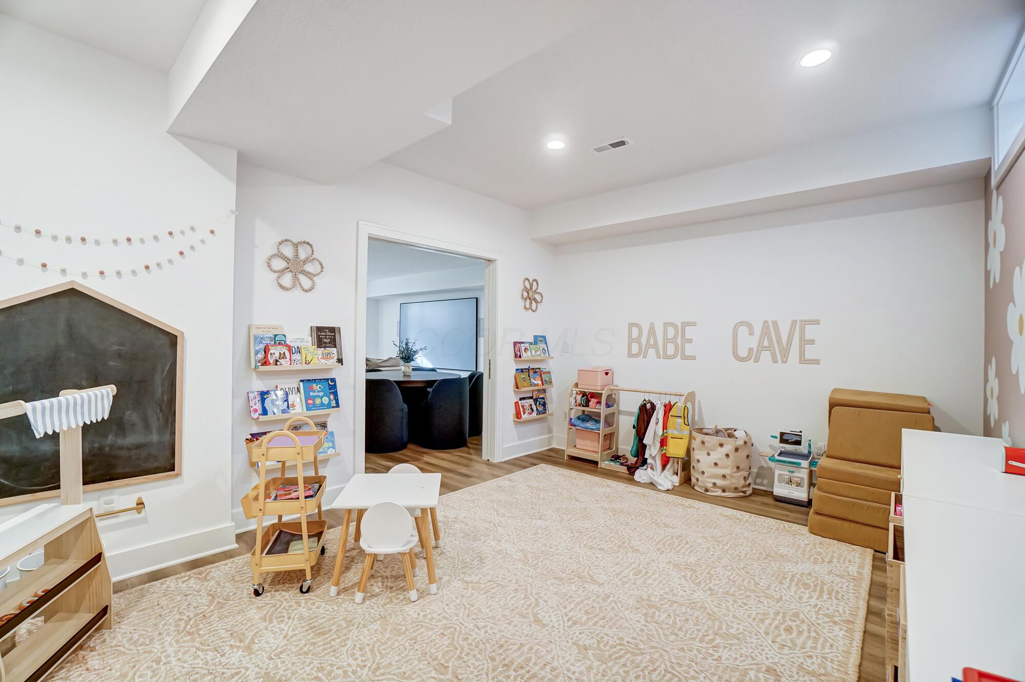 5612 Evans Farm Drive