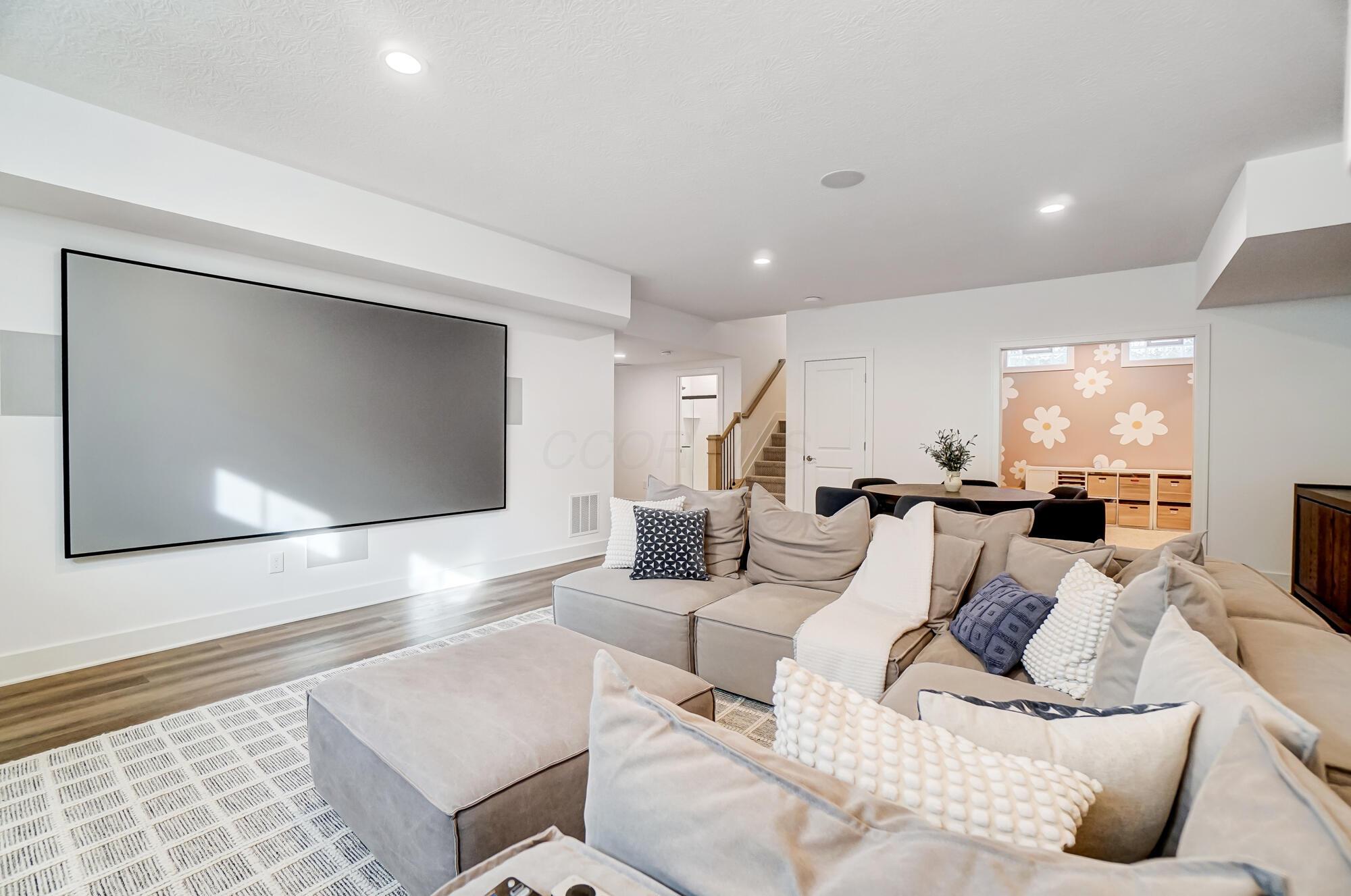 5612 Evans Farm Drive