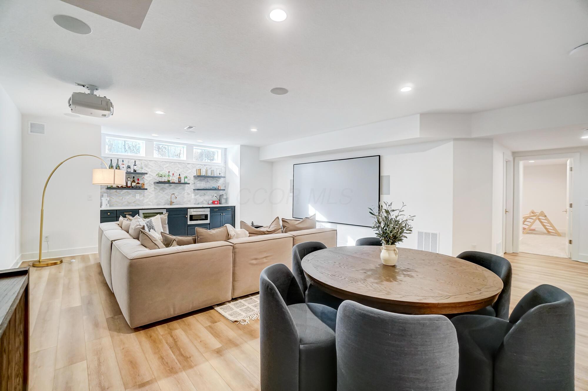 5612 Evans Farm Drive