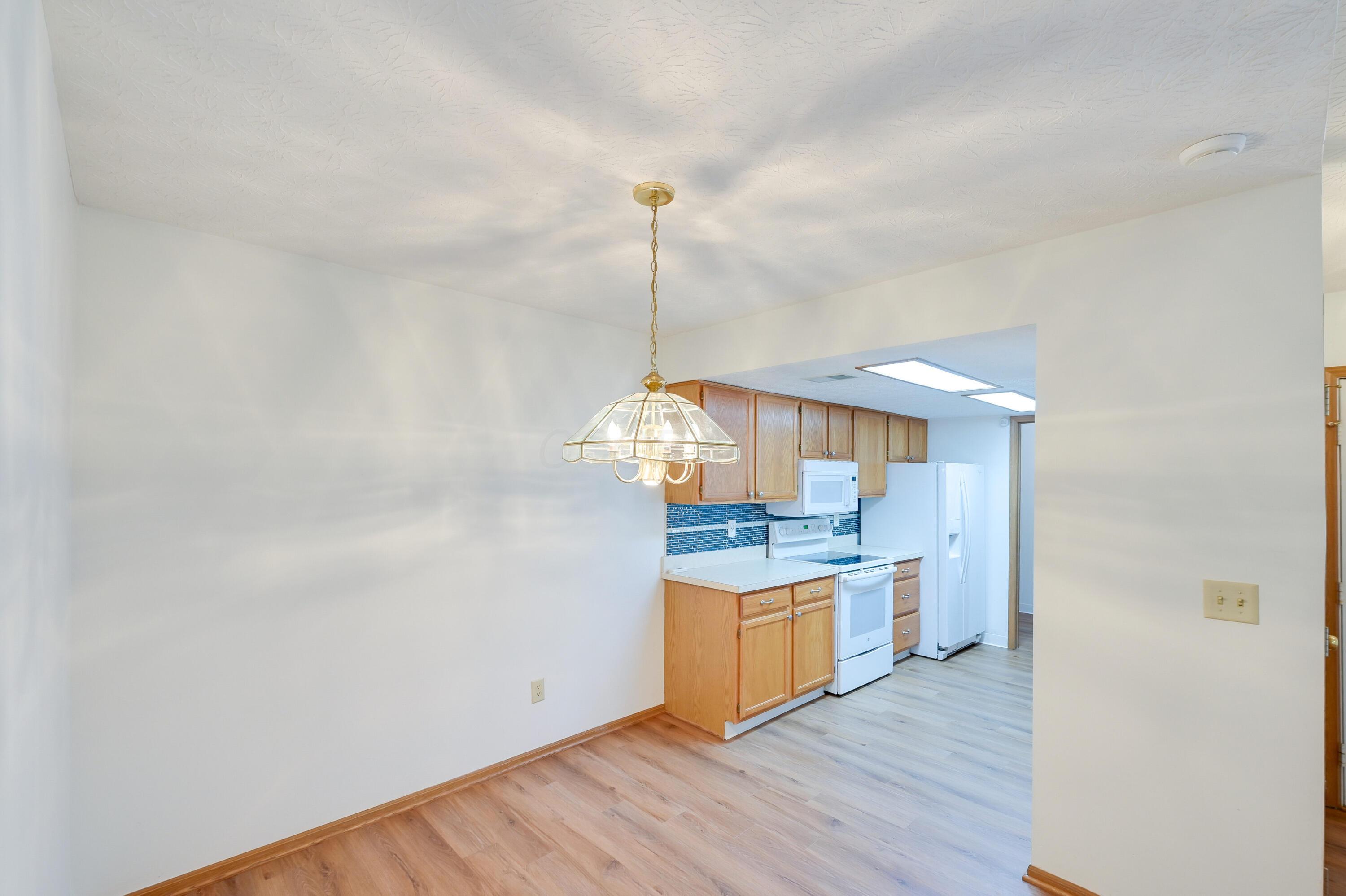 5566 Parkshire Drive