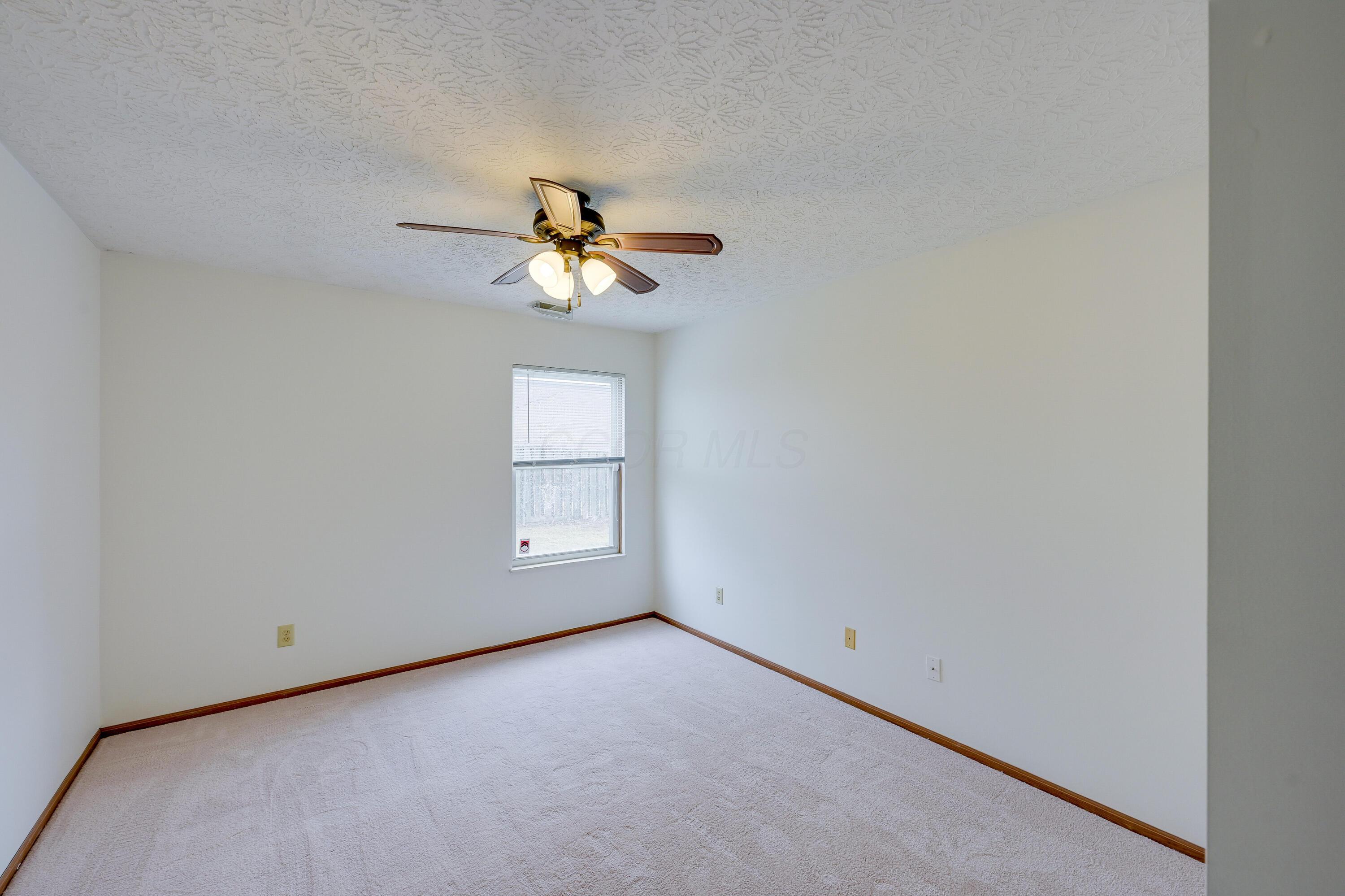 5566 Parkshire Drive