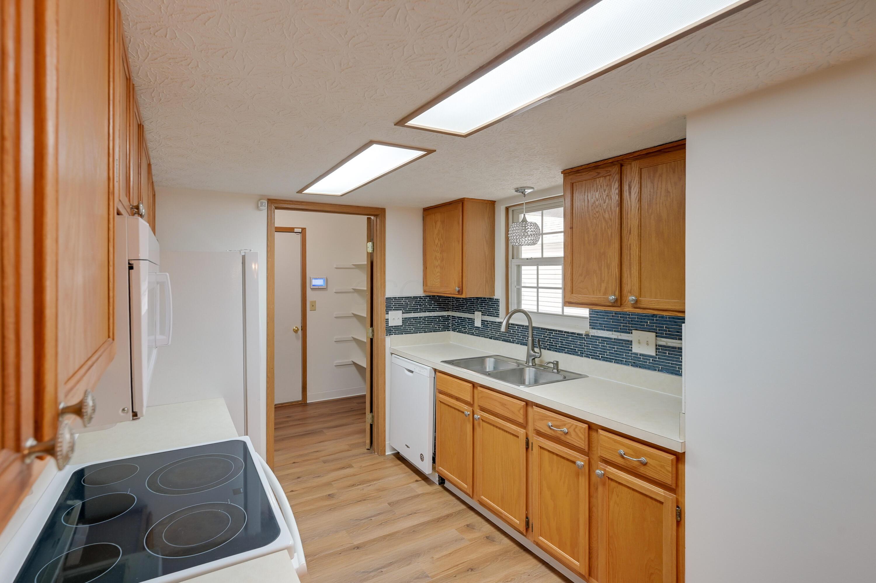 5566 Parkshire Drive