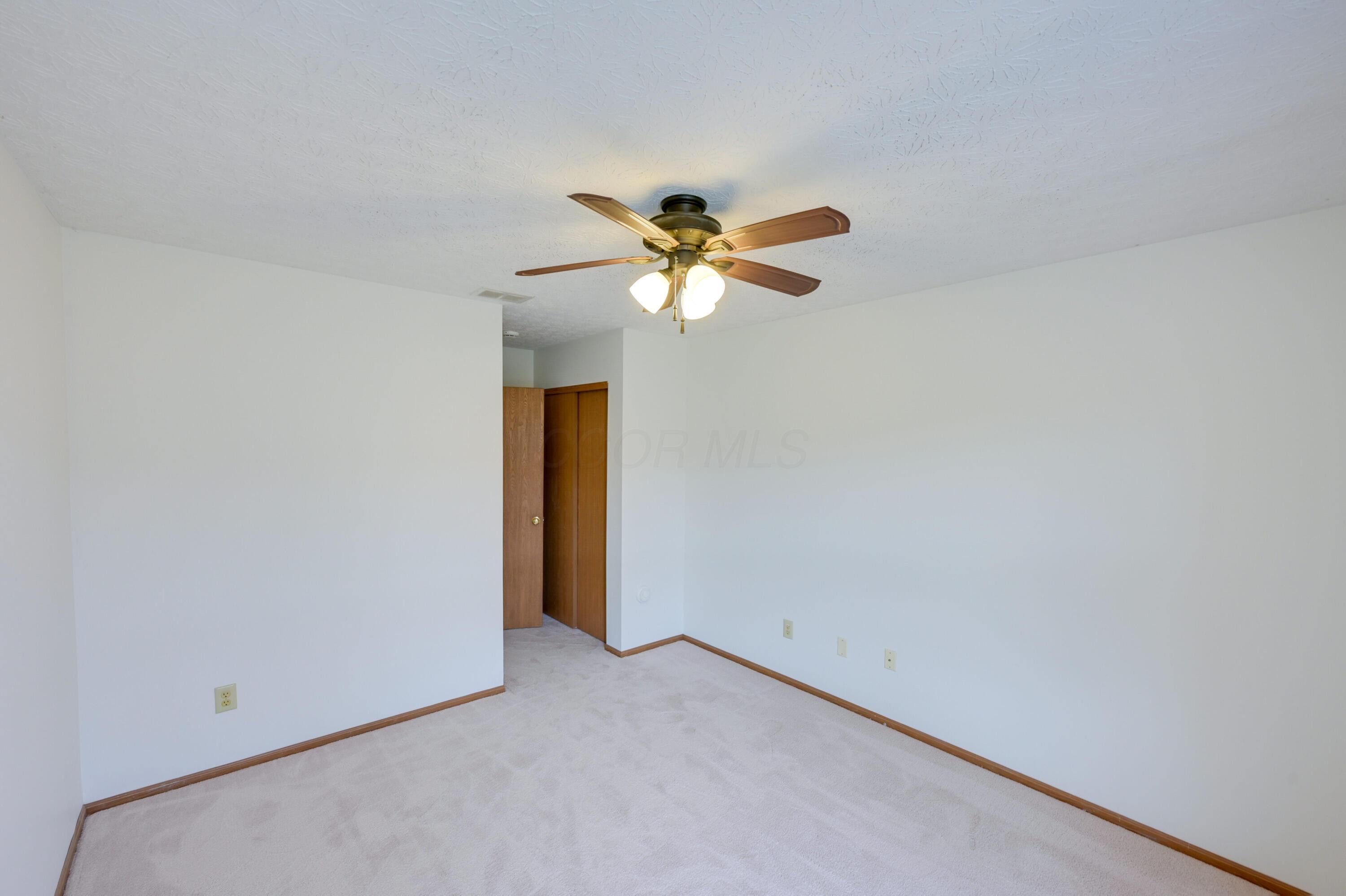 5566 Parkshire Drive